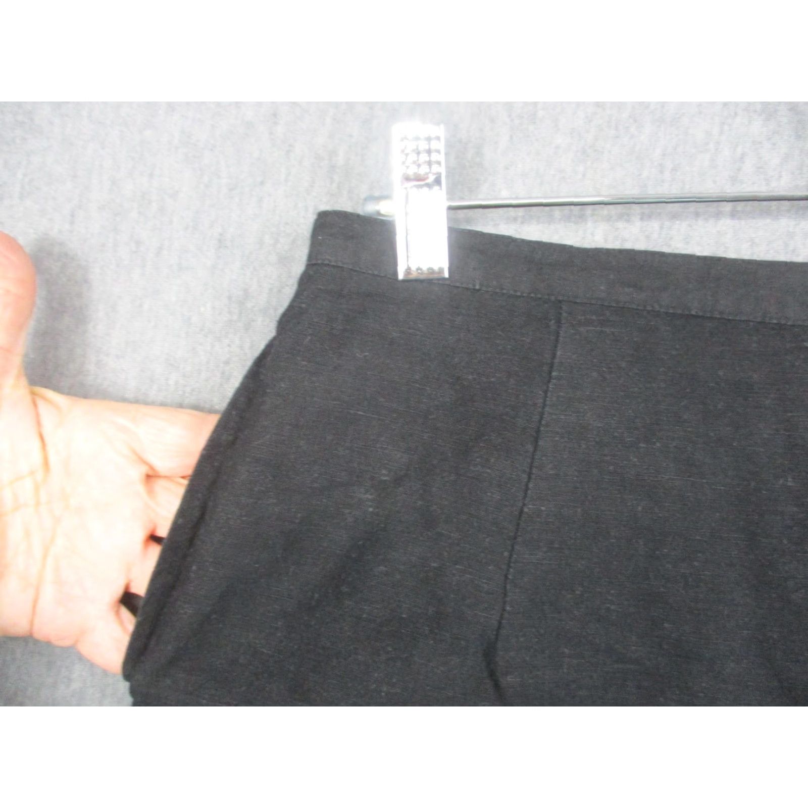 Vintage Dressbarn Pants Capri Womens Medium Black Linen Rayon Elastic Waist Pockets Tapered Casual Inserts 20in Inseam Size 32" / US 10 / IT 46 - 3 Thumbnail