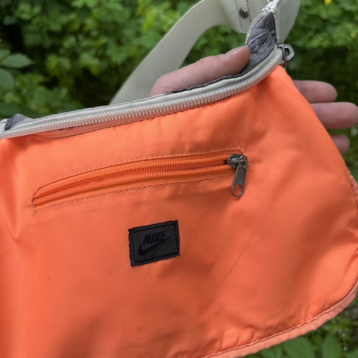 Nike × Vintage Vintage Rare Y2K Nike Shoulder Bag Size ONE SIZE - 22 Thumbnail