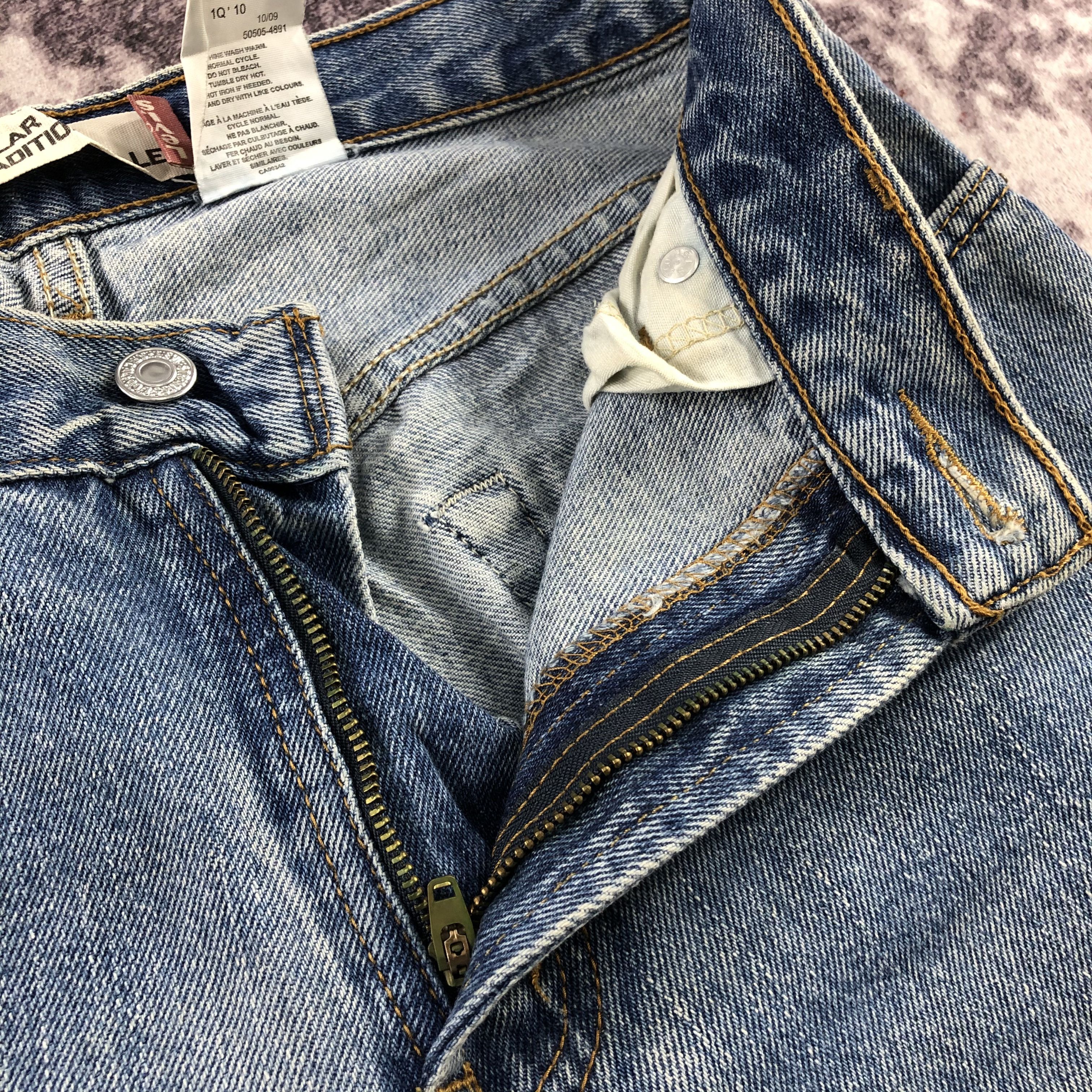 Levi's × Vintage Vintage Blue Wash Levis 505 Jeans-JM2819 Size US 30 / EU 46 - 9 Thumbnail