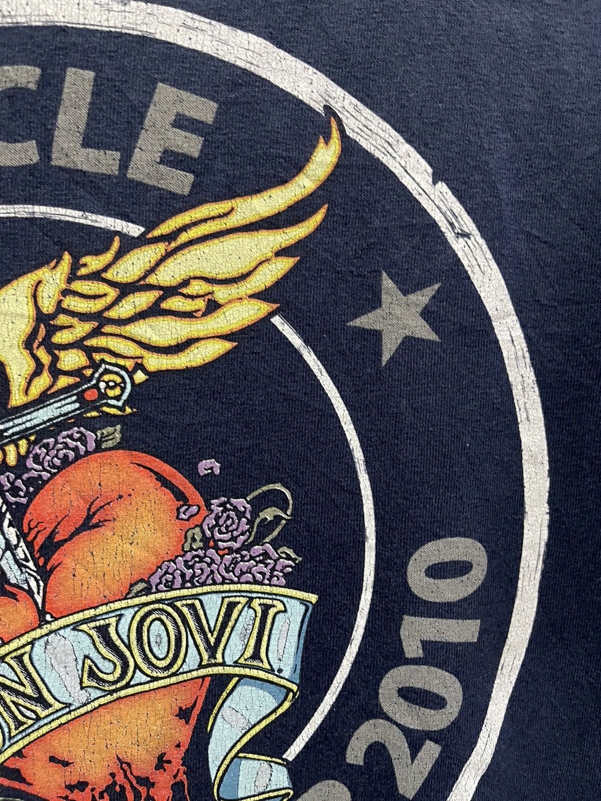 Band Tees Tour Tee x Bon Jovi World Tour🔥🔥🔥 Size US M / EU 48-50 / 2 - 7 Thumbnail