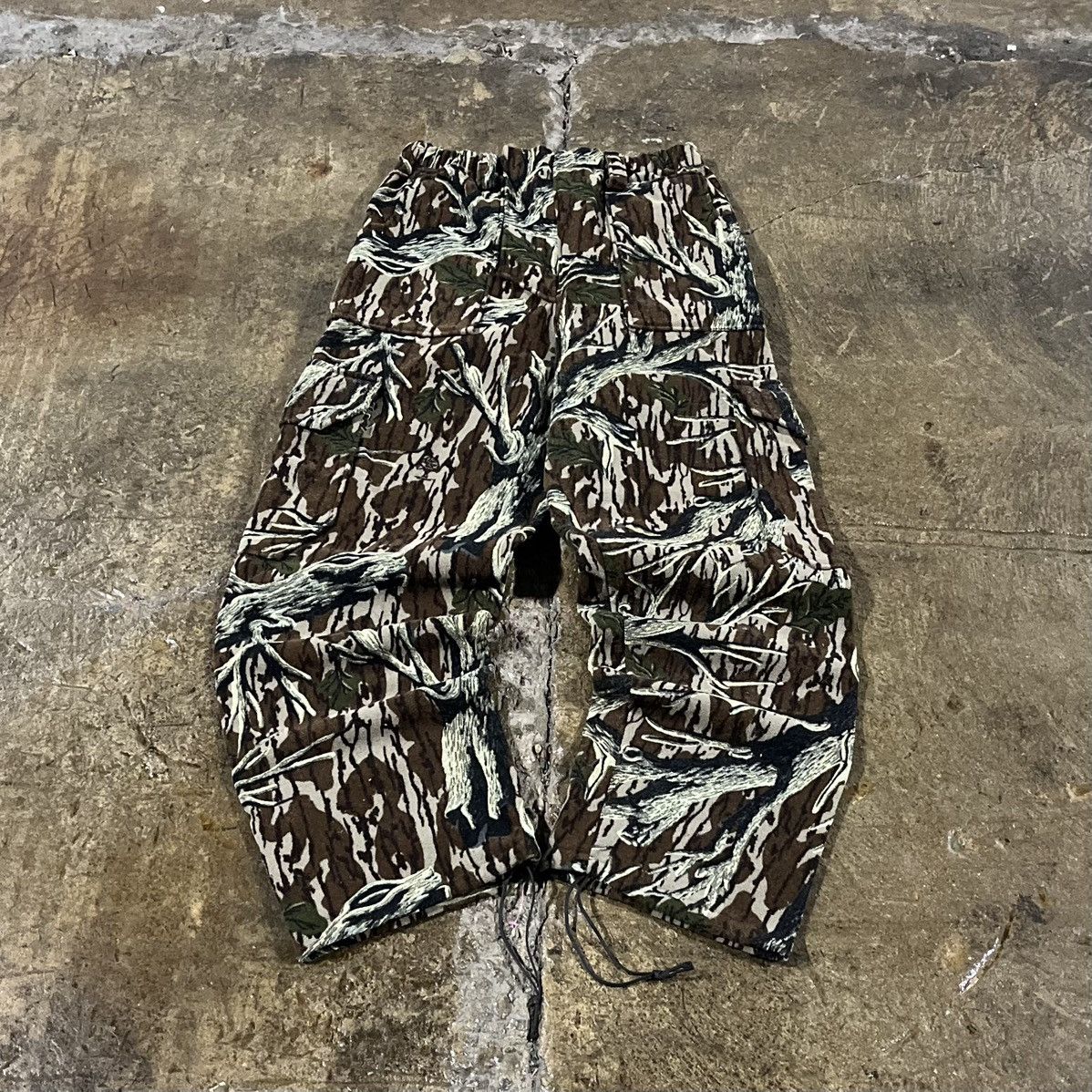 Carhartt × Vintage Crazy Vintage Camo Carhartt Style Skater Pants Grunge Y2K Size US 28 / EU 44 - 1 Thumbnail