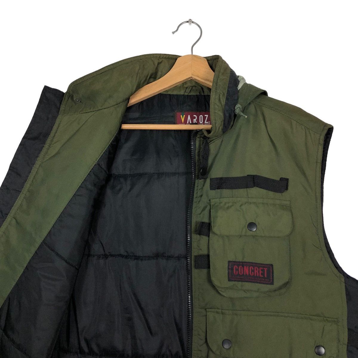 Japanese Brand 🔥90’s Varoz Japan Utility Cargo Pocket Vest Multi Functions Size US L / EU 52-54 / 3 - 11 Thumbnail