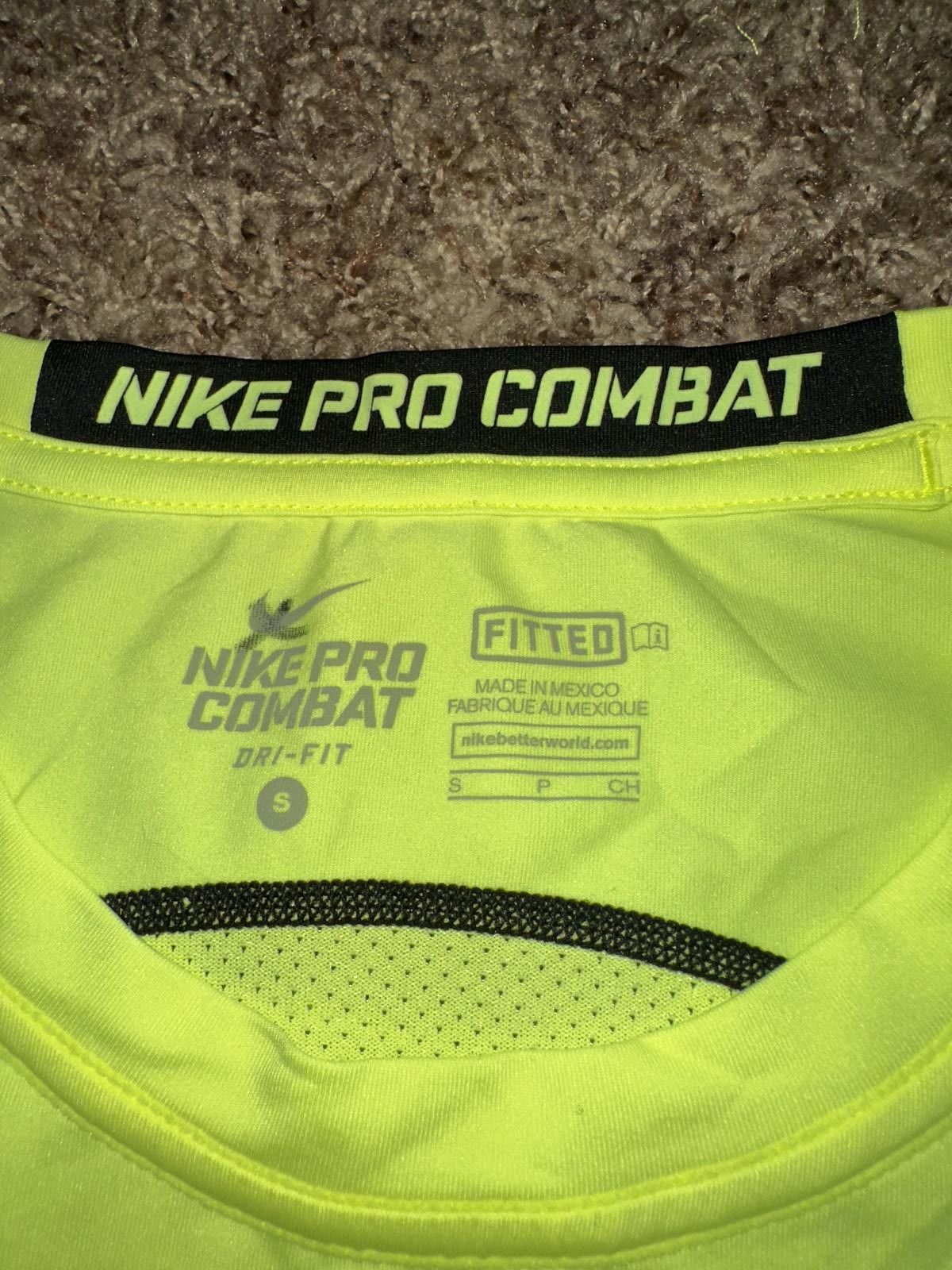 Nike Nike Men's Pro Combat Core Dri Fit Fitted Base Layer Volt Long Sleeve Top 2.0 Size US S / EU 44-46 / 1 - 7 Thumbnail