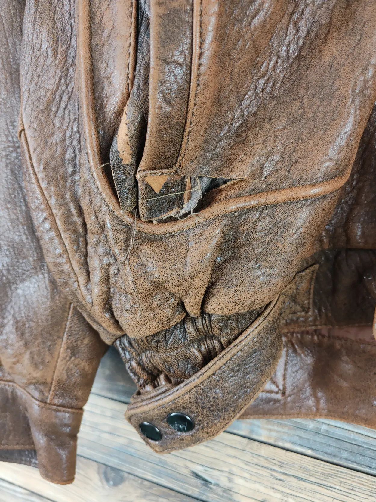 Vintage DL Bravery Chieftain Brown vintage Leather Jackets #W2260 Size US L / EU 52-54 / 3 - 4 Thumbnail