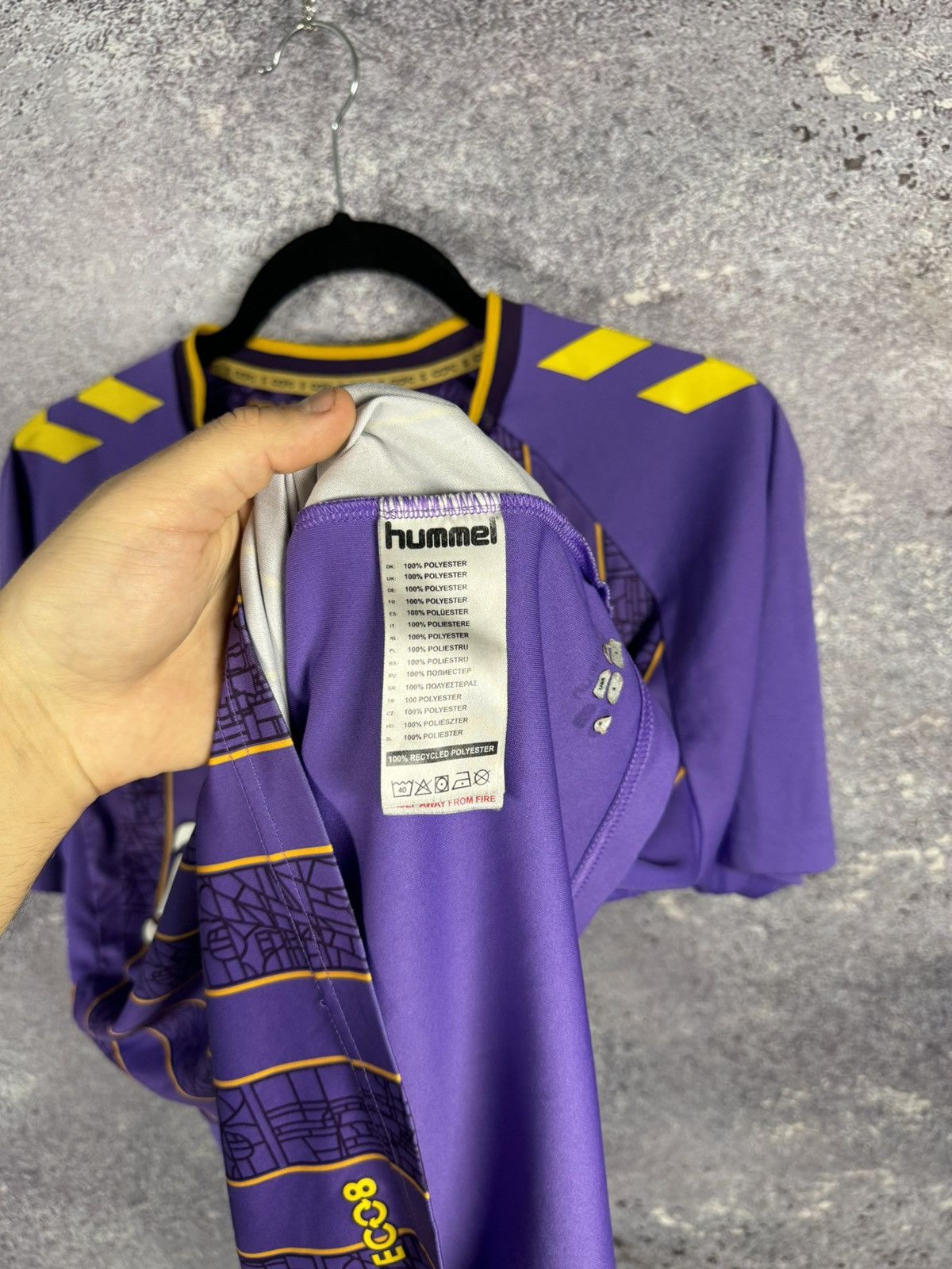 Hummel × Vintage Vintage Coventry City 2022/23 Away Hummel Jersey Blokcore M Size US M / EU 48-50 / 2 - 10 Thumbnail