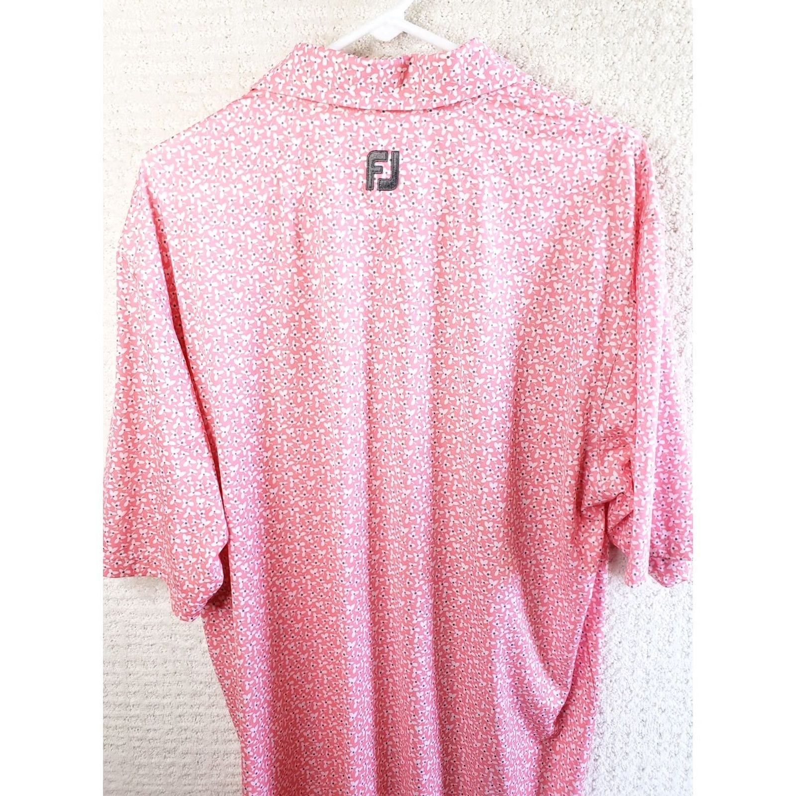 Footjoy FootJoy Polo Shirt Pink Floral All Over Men L Short Sleeve Golf Casual Logo 88% Polyester 12% Spandex Size US L / EU 52-54 / 3 - 7 Thumbnail