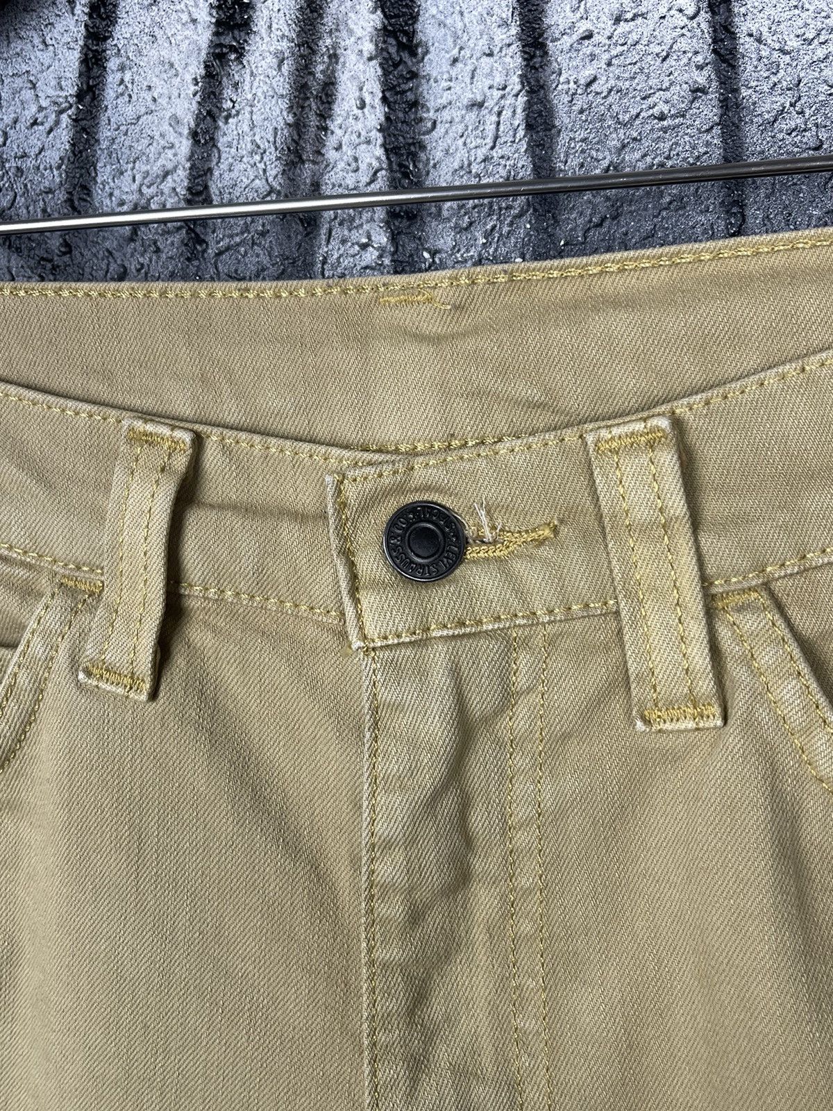 Levi's Levi’s 511 Black Tab R Beige Jeans Men’s Size W34 L32 Size US 34 / EU 50 - 10 Thumbnail