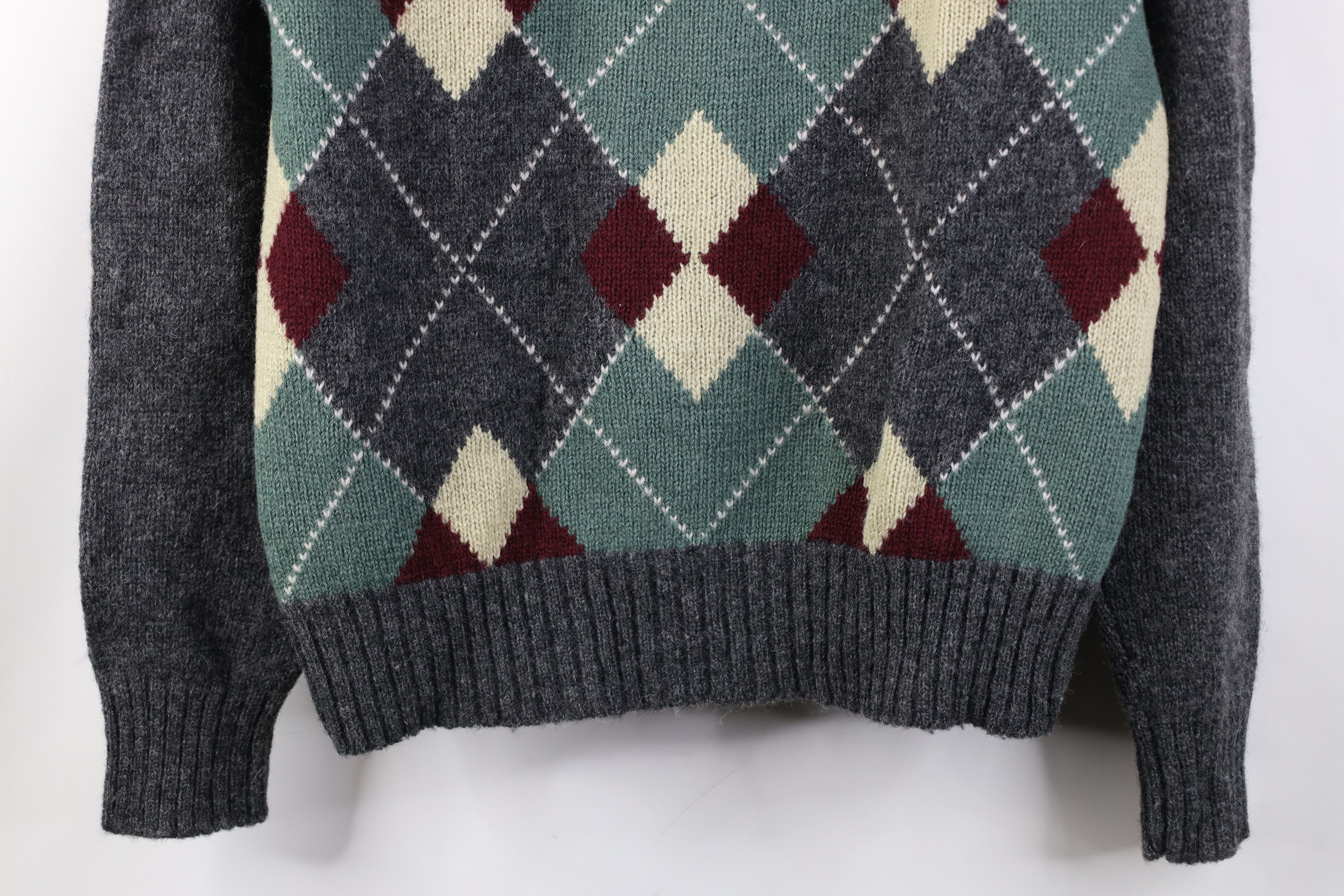 Vintage Vintage 70s Streetwear Wool Knit Argyle Diamond Sweater Size L / US 10 / IT 46 - 3 Thumbnail