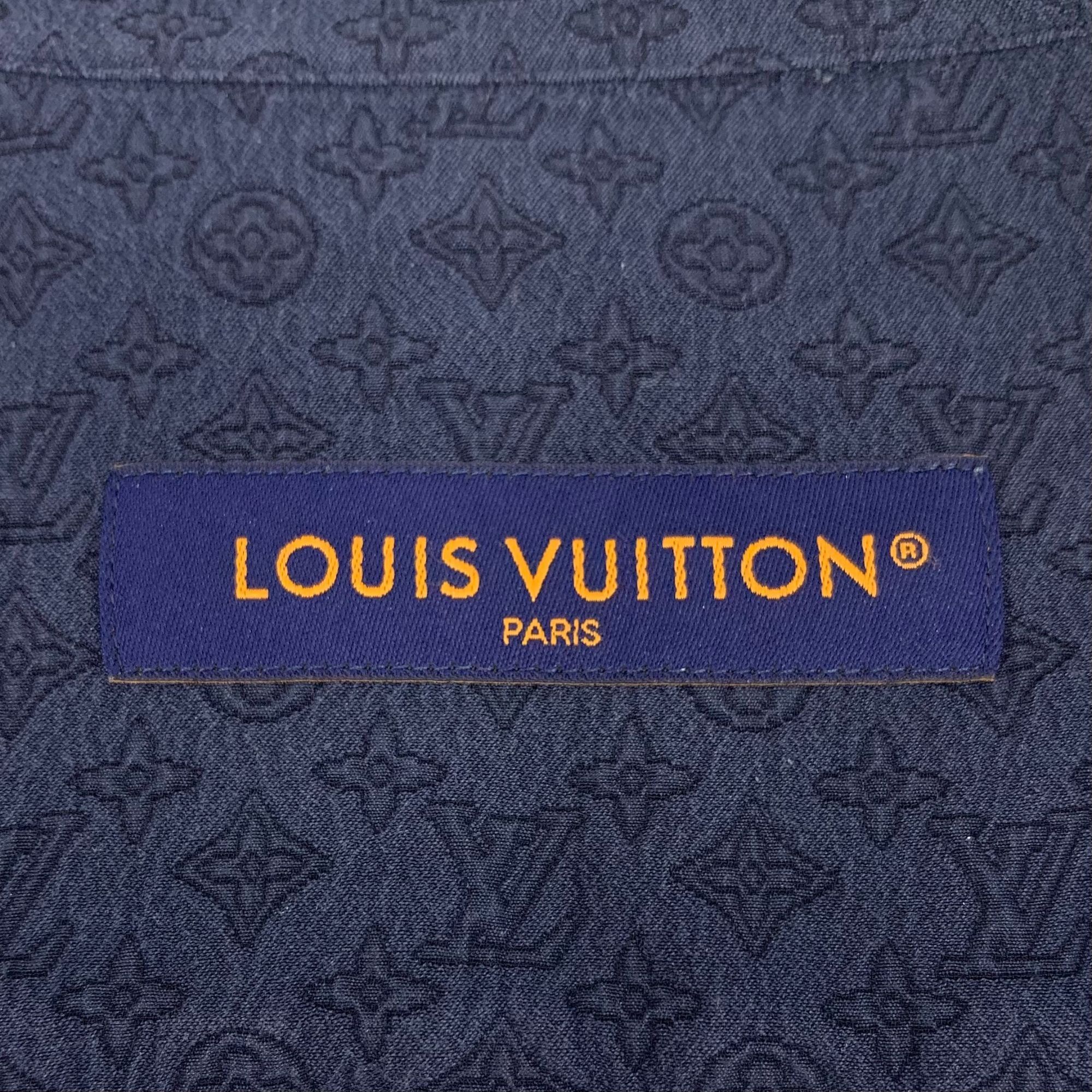 Louis Vuitton LOUIS VUITTON Mens Monogram Short Sleeve Button Down Shirt S Size US M / EU 48-50 / 2 - 3 Thumbnail
