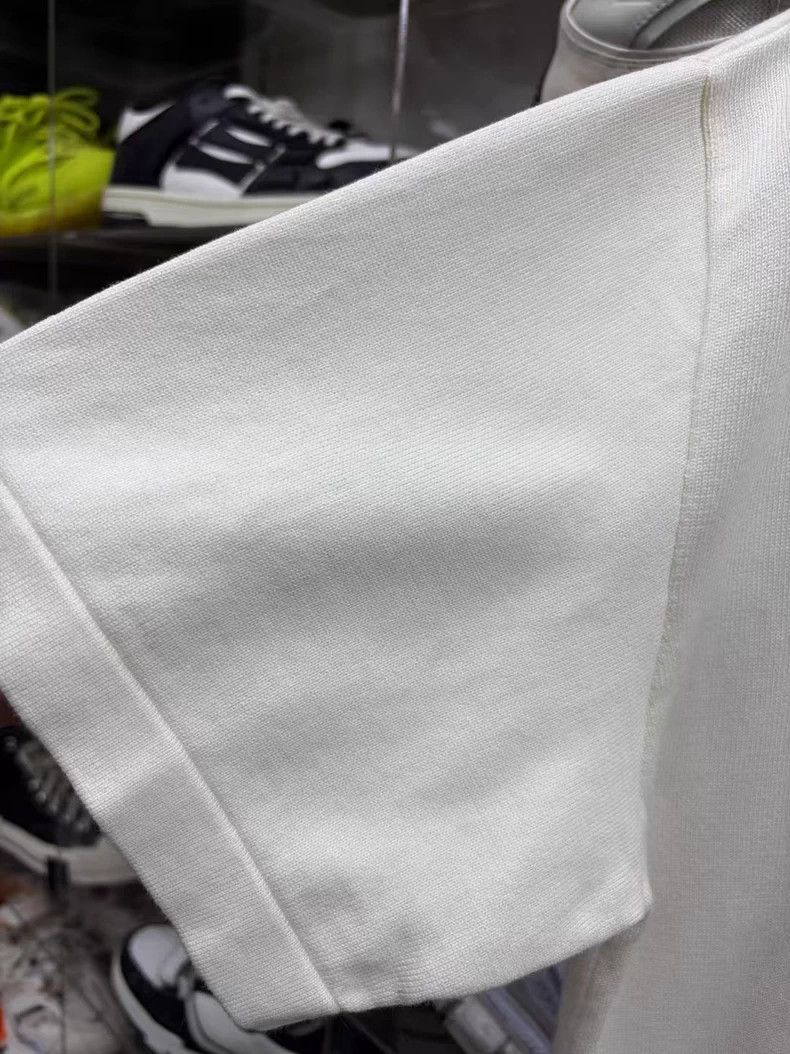 Louis Vuitton Louis Vuitton 25 white leather embossed short sleeves Size US L / EU 52-54 / 3 - 4 Thumbnail