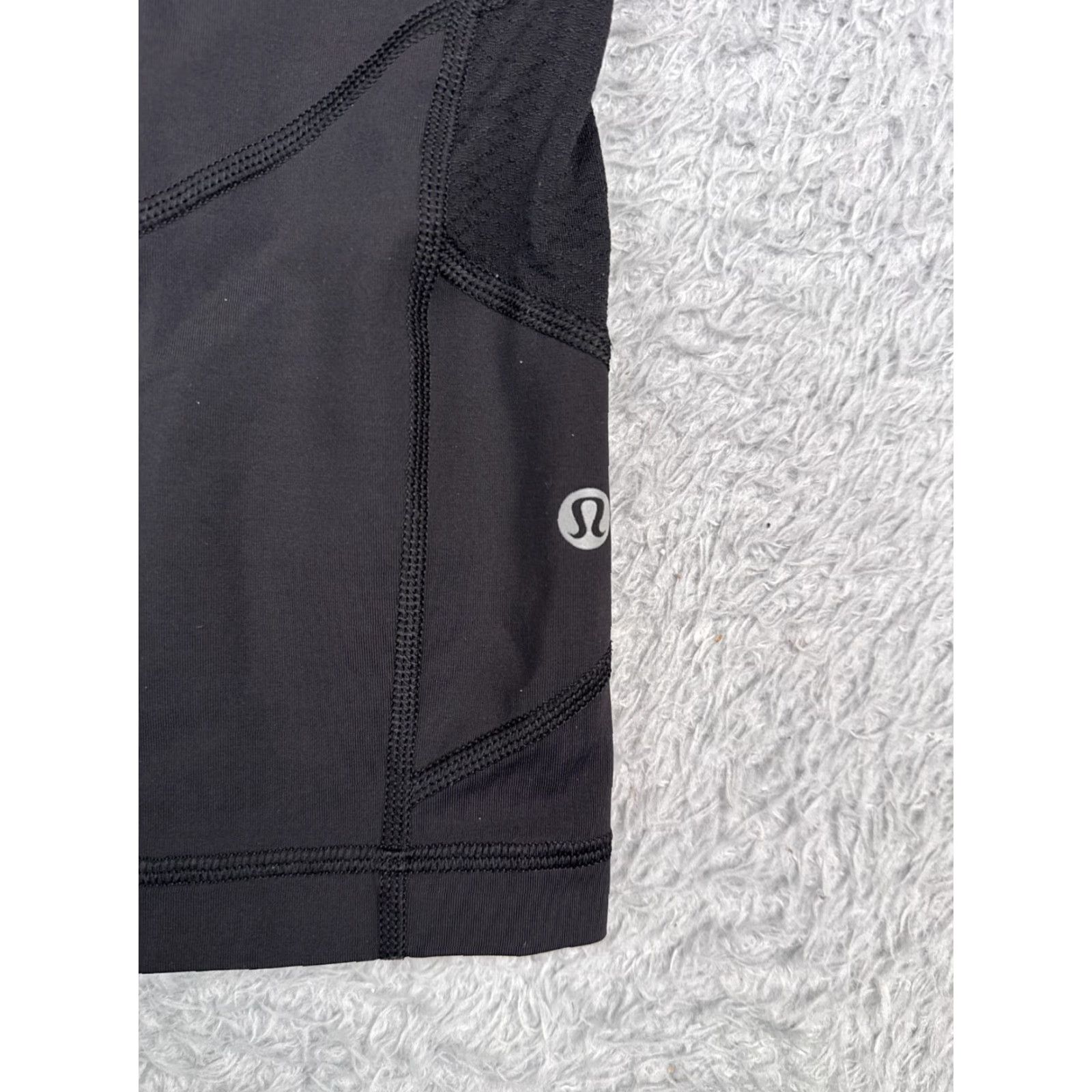 Lululemon Lululemon Pants Womens 4 Black Pace Rival Crop Full-On Luxtreme 22" W6AV0S Lululemon Luxtreme Cropped Yoga Activewear 22 in Inseam Women Black Size 27" / US 4 / IT 40 - 6 Thumbnail