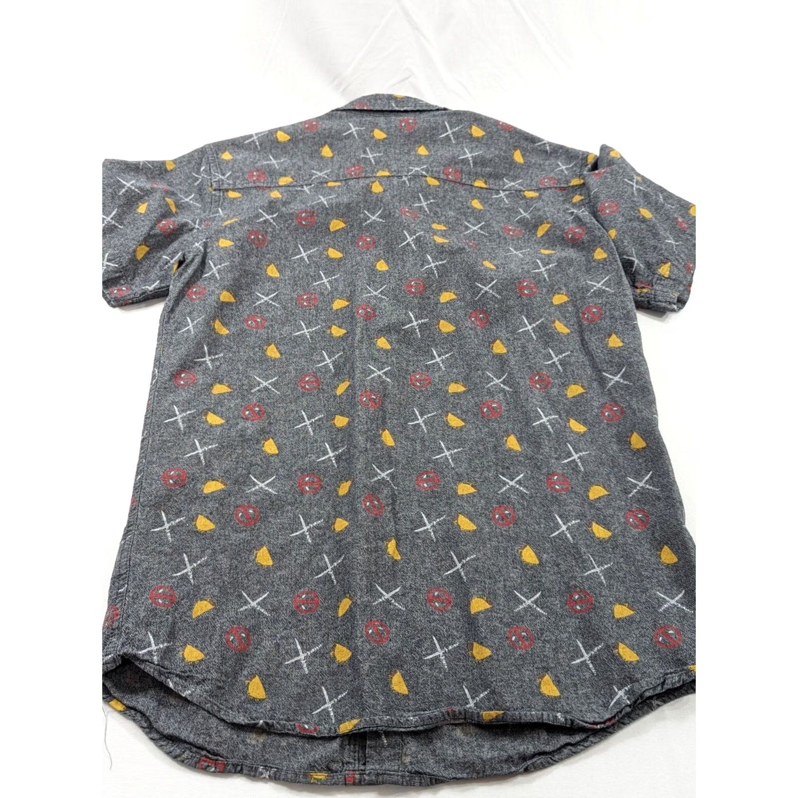 Vintage Marvel Deadpool Men's Button Down Shirt M Pre-owned Gray Short Sleeve Collared Button-Up Casual Comics 90s Size US M / EU 48-50 / 2 - 7 Thumbnail