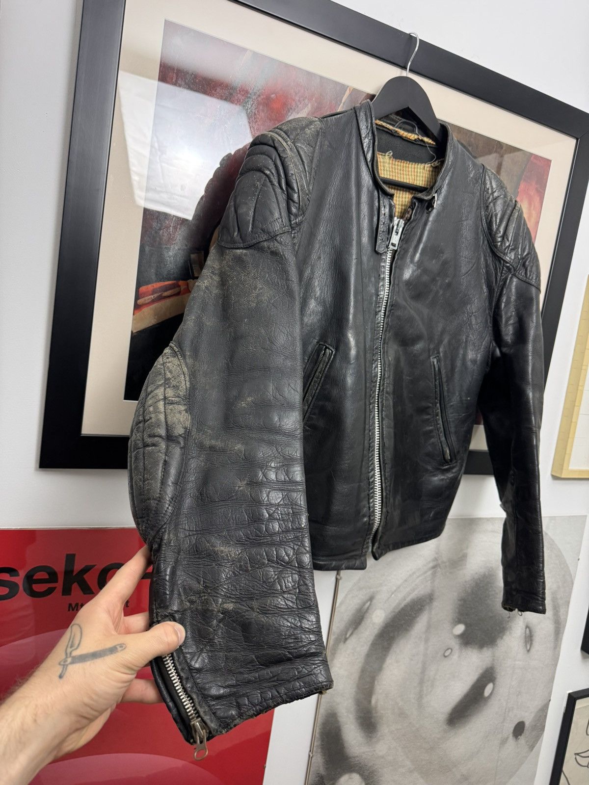 Vintage 80s Distressed Genuine Leather Biker Vintage Jacket Racingl Size US L / EU 52-54 / 3 - 8 Thumbnail