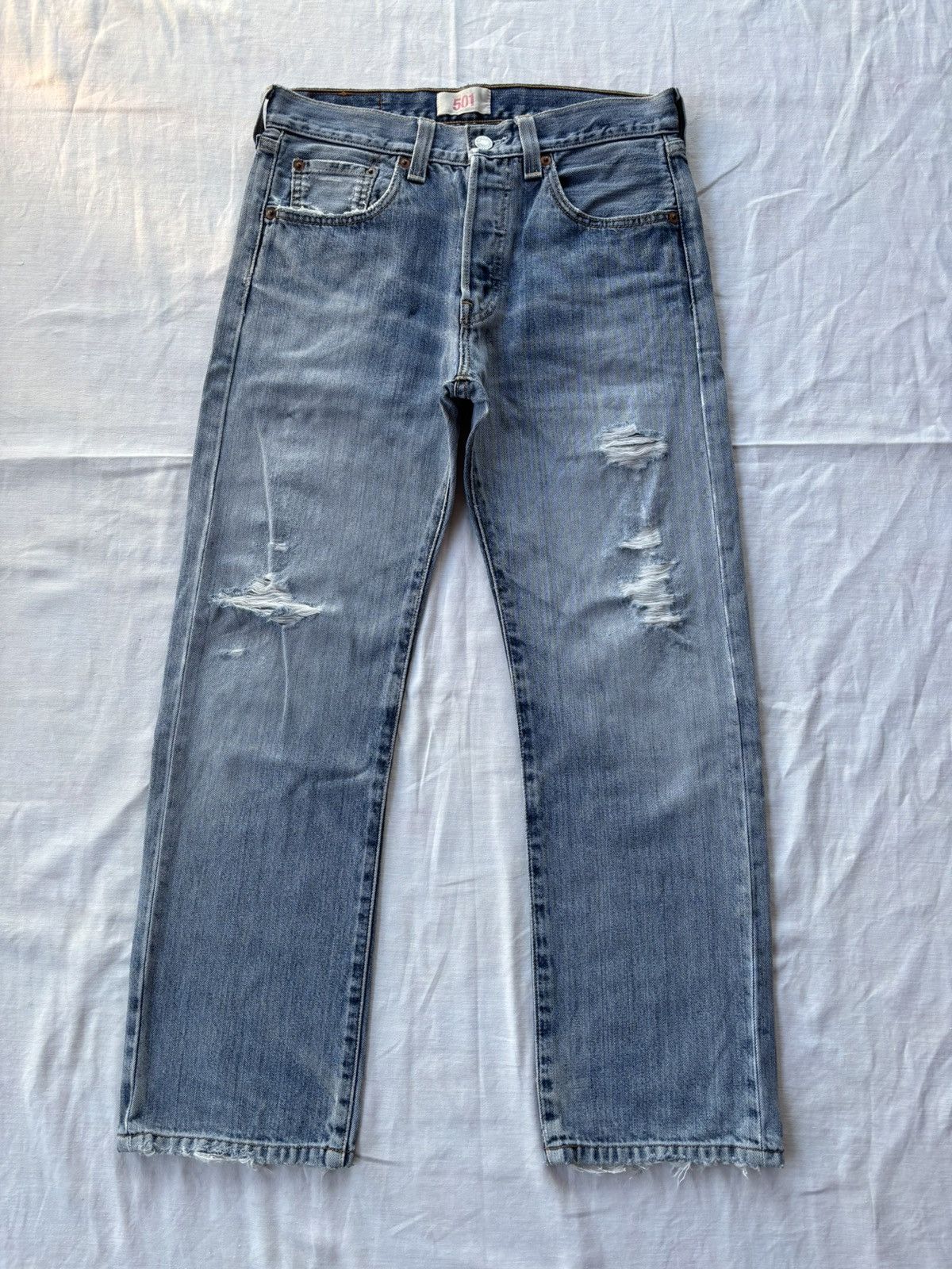 Levi's LEVIS 501 STRAIGHT LEG BUTTON DISTRESSED DENIM JEANS Size US 29 - 7 Thumbnail