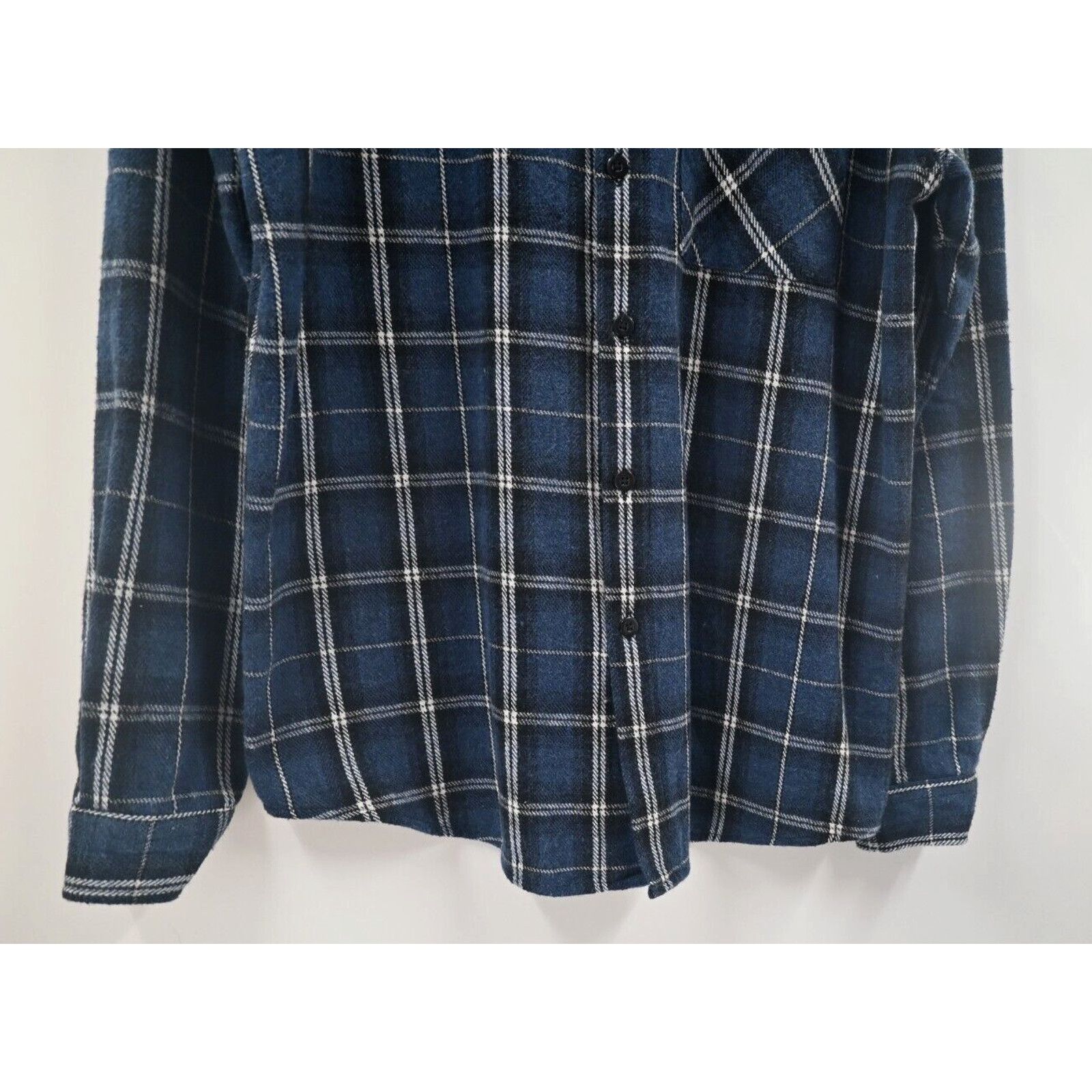 Boohoo BooHooMAN Norm Plaid Flannel Navy Blue Shirt Med Gorp Dadcor Size US M / EU 48-50 / 2 - 3 Thumbnail