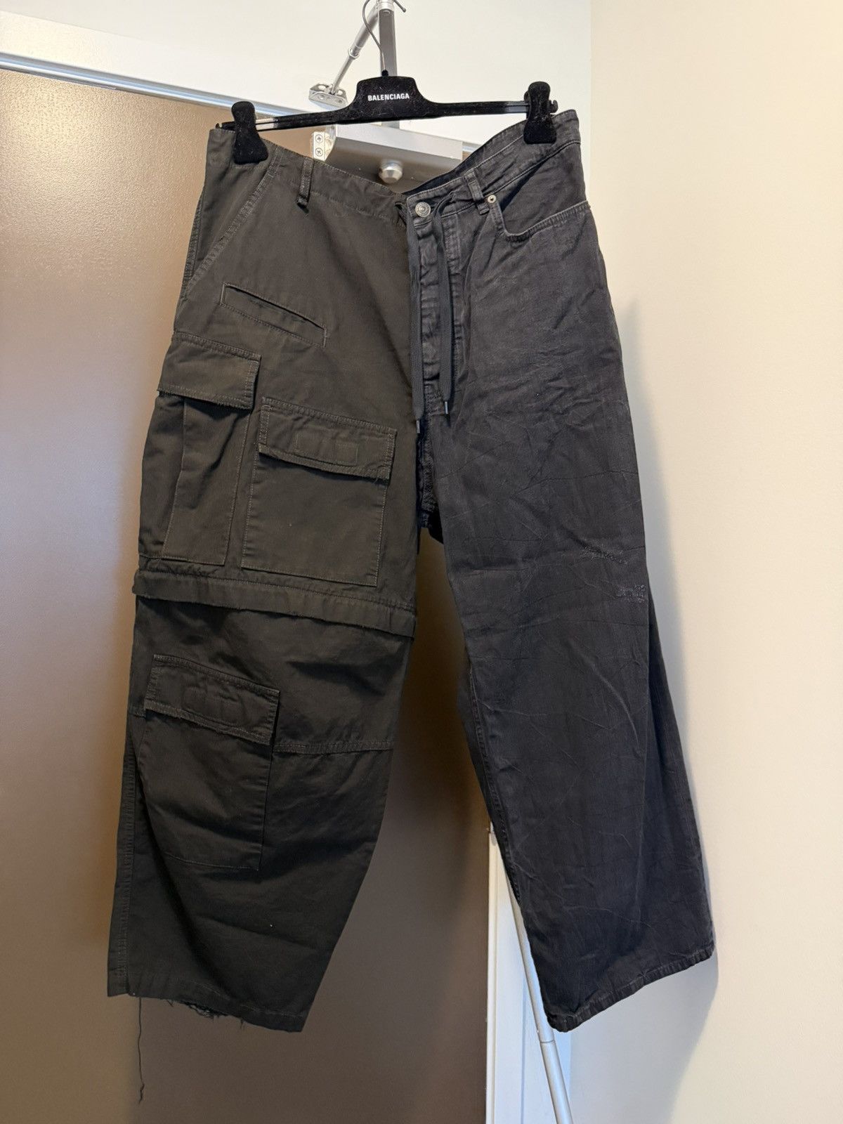 Balenciaga Balenciaga Hybrid Cargo Denim Size US 33 - 1 Thumbnail
