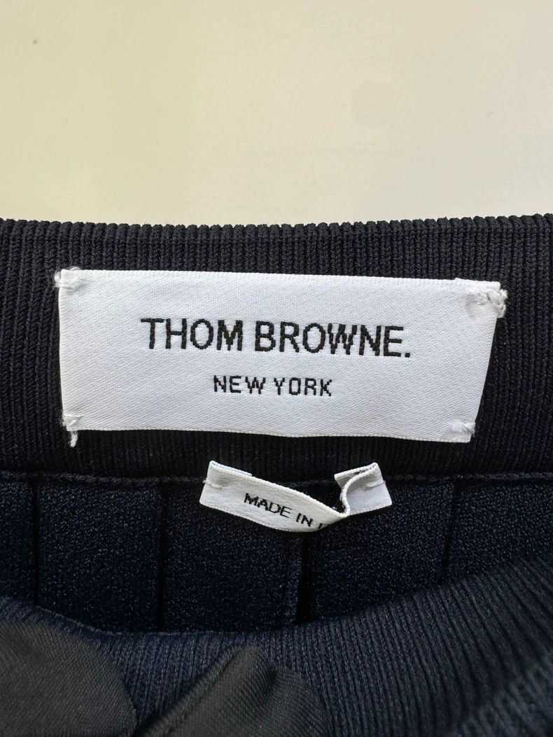 Thom Browne Thom browne Knitted skirt 2504-Nextarrow Size 25" / US 0 / IT 36 - 2 Thumbnail