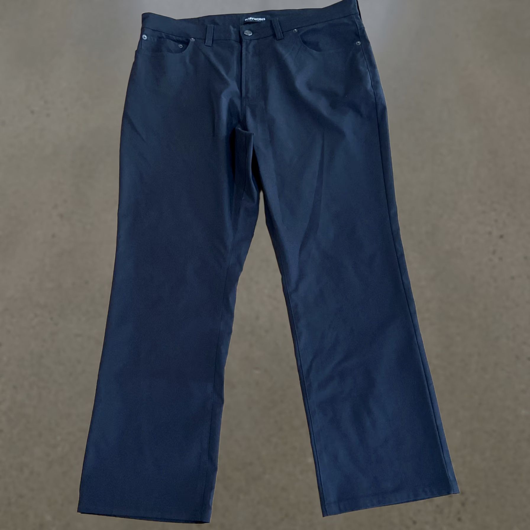Vintage Bluffworks Pants Mens 36x28 Black Ascender Tailored Fit Travel Tech Chino Slm Straight Pocket Zip Front Flat Front Size US 36 / EU 52 - 1 Thumbnail