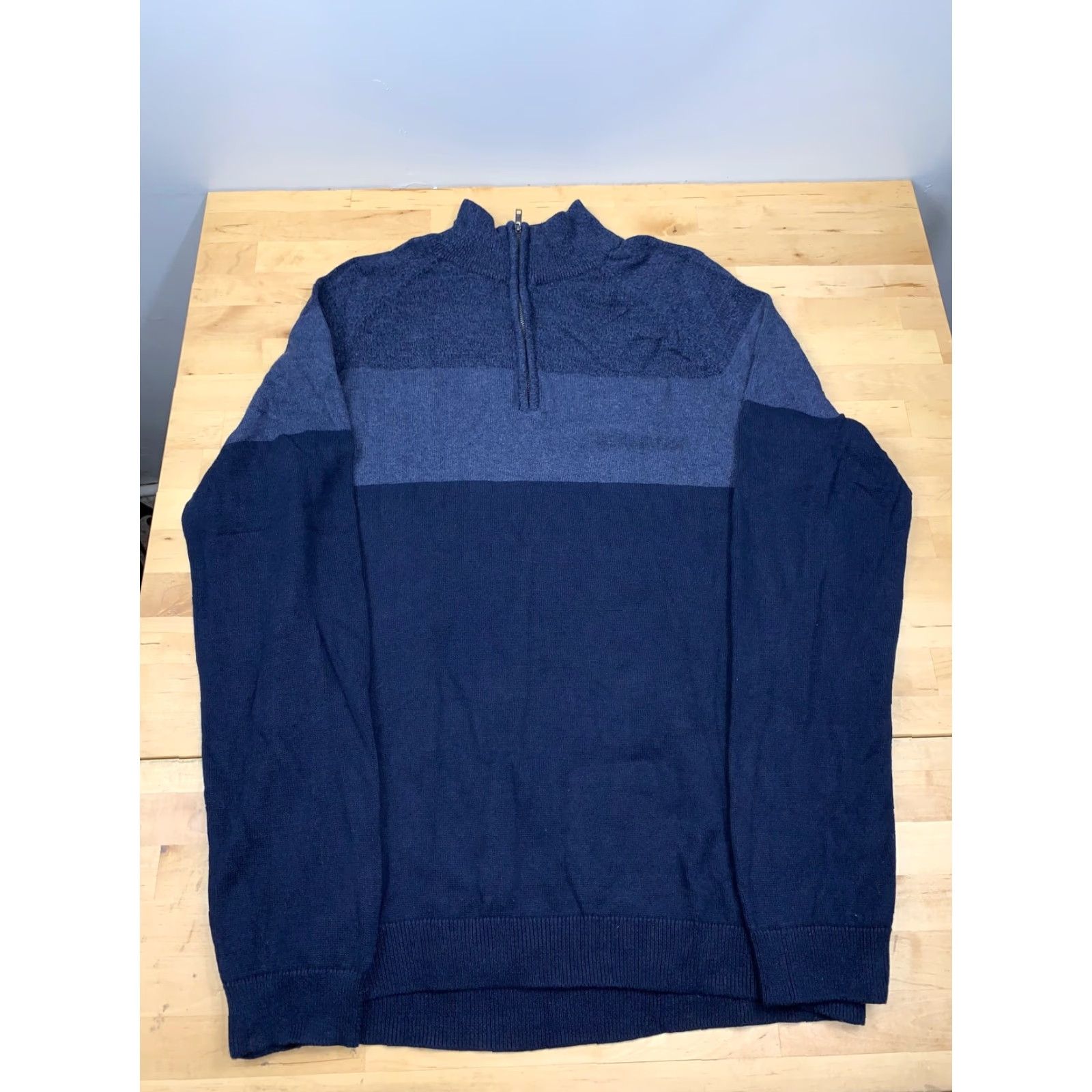 Calvin Klein Calvin Klein Pullover Sweater XL Blue Color Block Mock Neck Long Sleeve Men's 1/4 Zip Casual Size US XL / EU 56 / 4 - 2 Thumbnail
