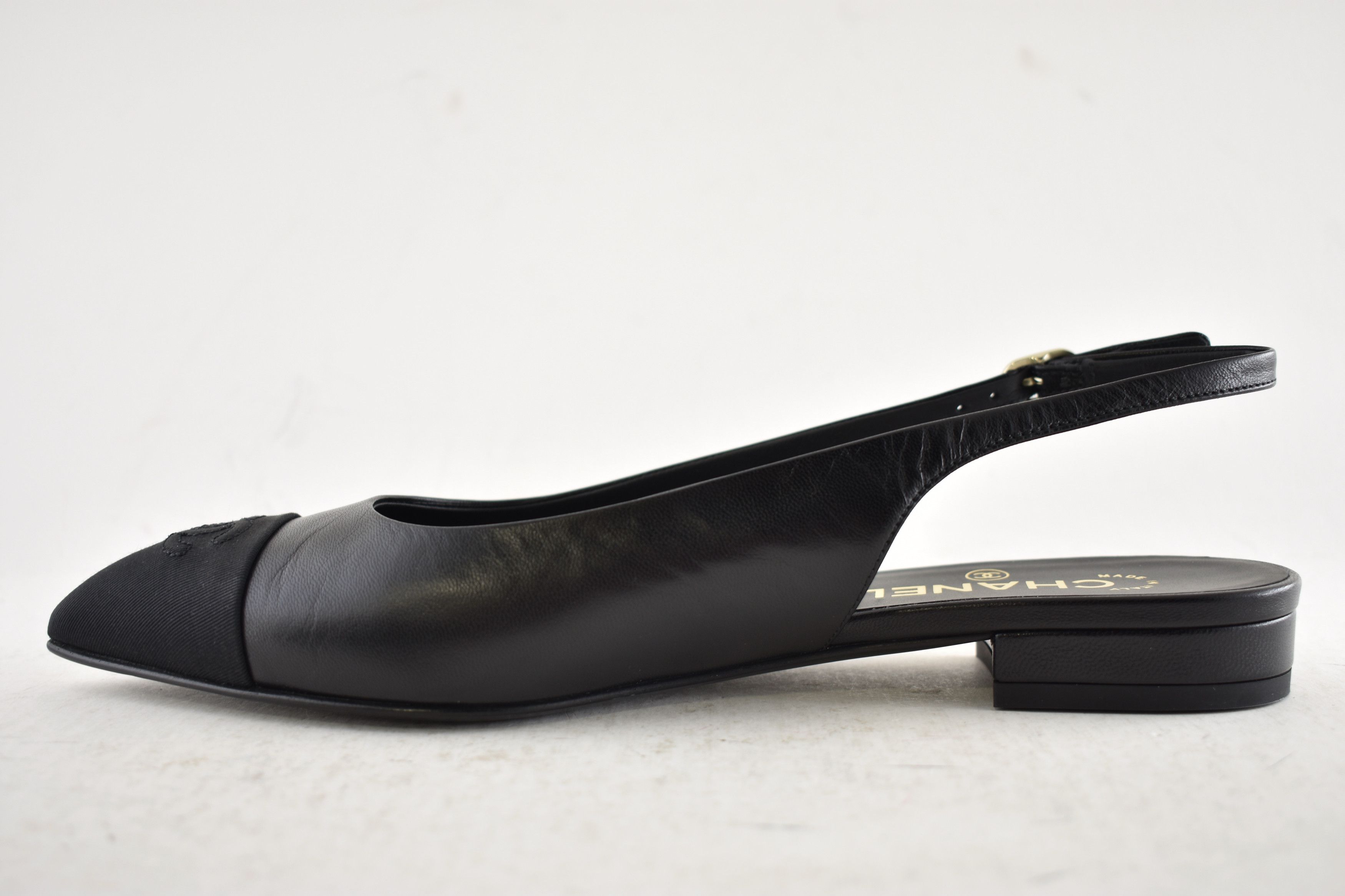 Chanel Chanel 24A CC Logo Coco Slingback Pointed Ballet Flat 38.5 Size US 8.5 / IT 38.5 - 13 Thumbnail