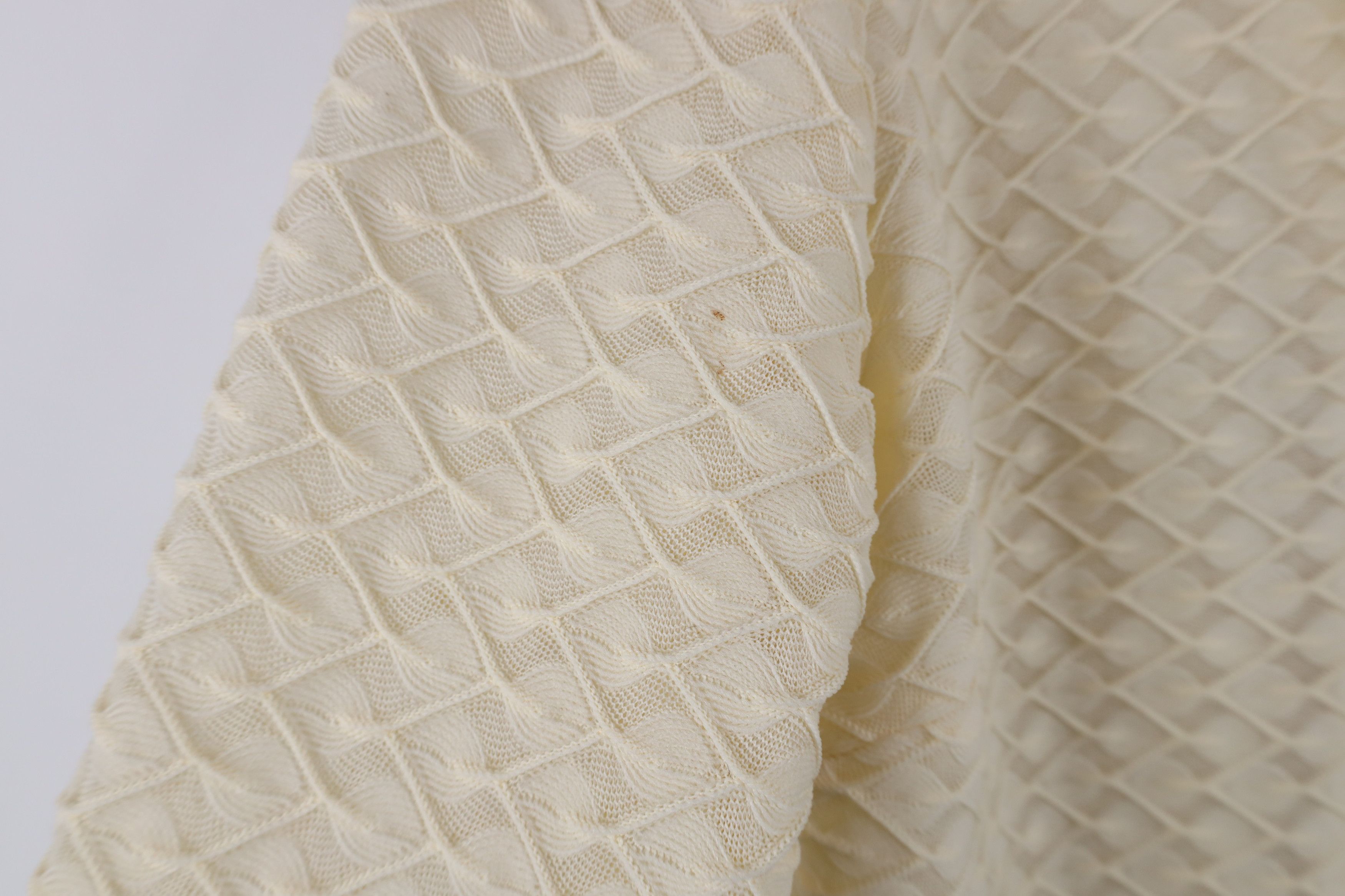 Vintage Vintage 60s 70s Mod Scallop Knit Cardigan Sweater Cream Size M / US 6-8 / IT 42-44 - 6 Thumbnail
