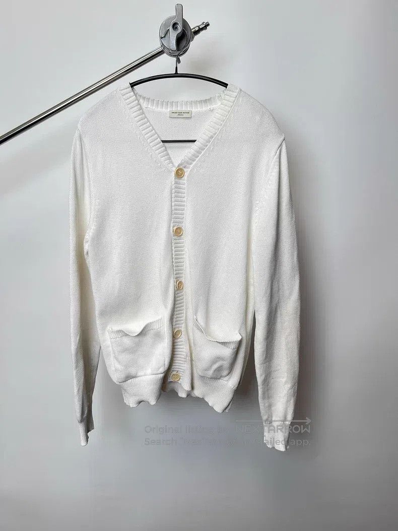 Dries Van Noten DRIES VAN NOTEN White Retro Knit Cardigan Size M / US 6-8 / IT 42-44 - 1 Thumbnail