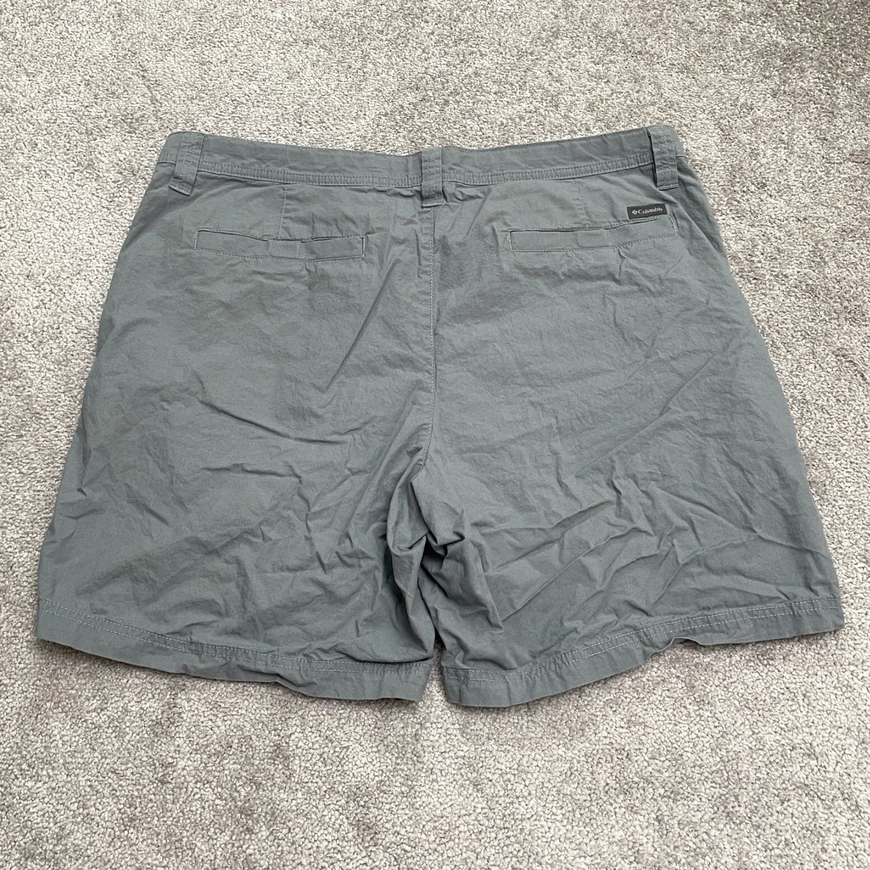 Vintage Columbia Chino Shorts Mens 38x8 Gray Pockets 100% Cotton Casual Outdoor Fishing Size US 38 / EU 54 - 2 Thumbnail