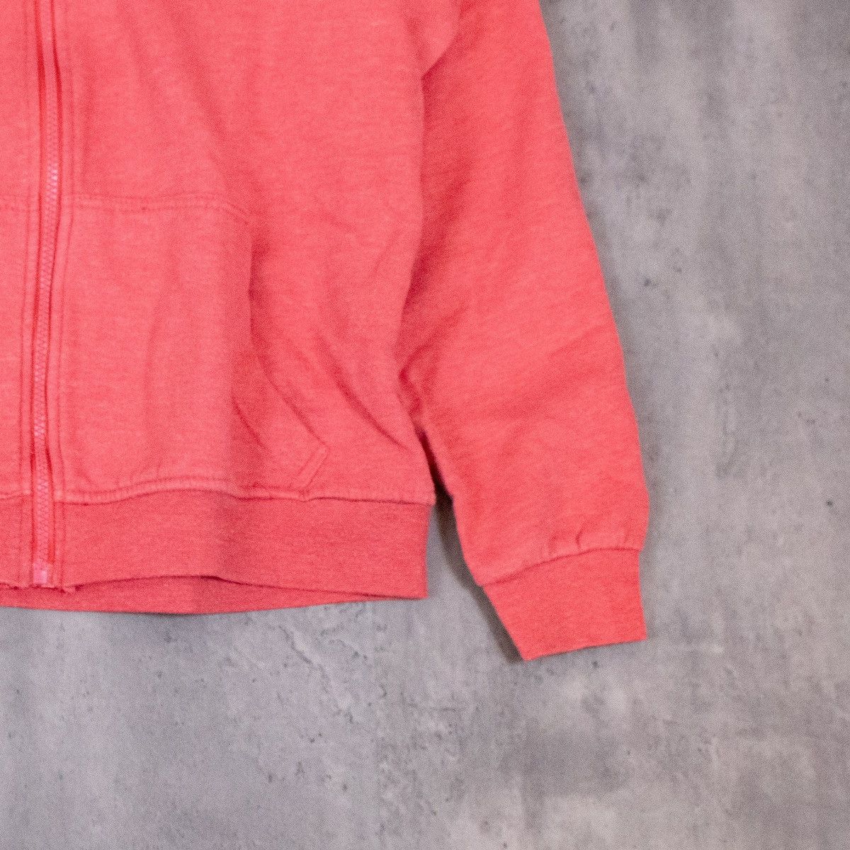 Vintage Y2K 2000's Northern Royal Tyrrell Faded Red Zip Hoodie Size US S / EU 44-46 / 1 - 6 Thumbnail