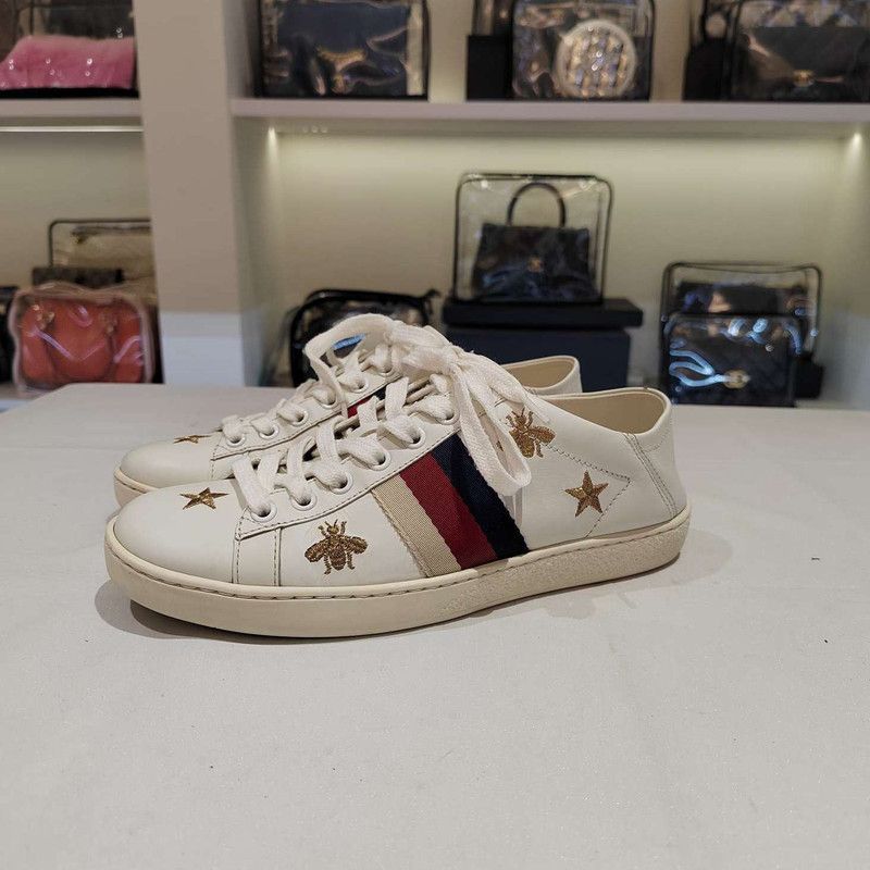 Gucci Gucci Ace Bee and Star Low-Top Sneakers 0079 Size US 5 / IT 35 - 1 Thumbnail
