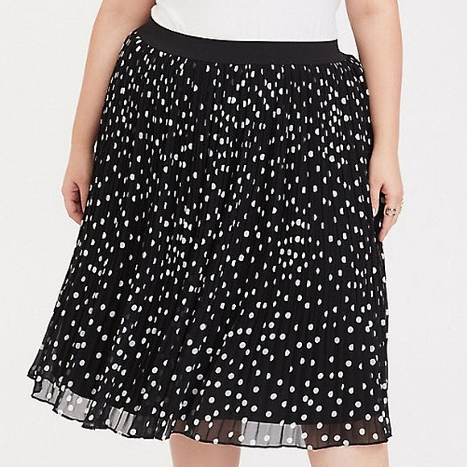 Torrid TORRID ● POLKA DOT ● BROOMSTICK PLEATED ● SKIRT 3x ● NWT Size 42" / US 20 - 3 Thumbnail