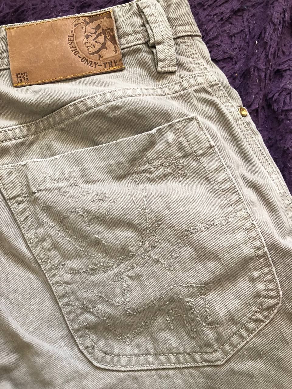 Diesel DIESEL Regular Slim Tapered Men's jeans Size US 32 / EU 48 - 17 Thumbnail