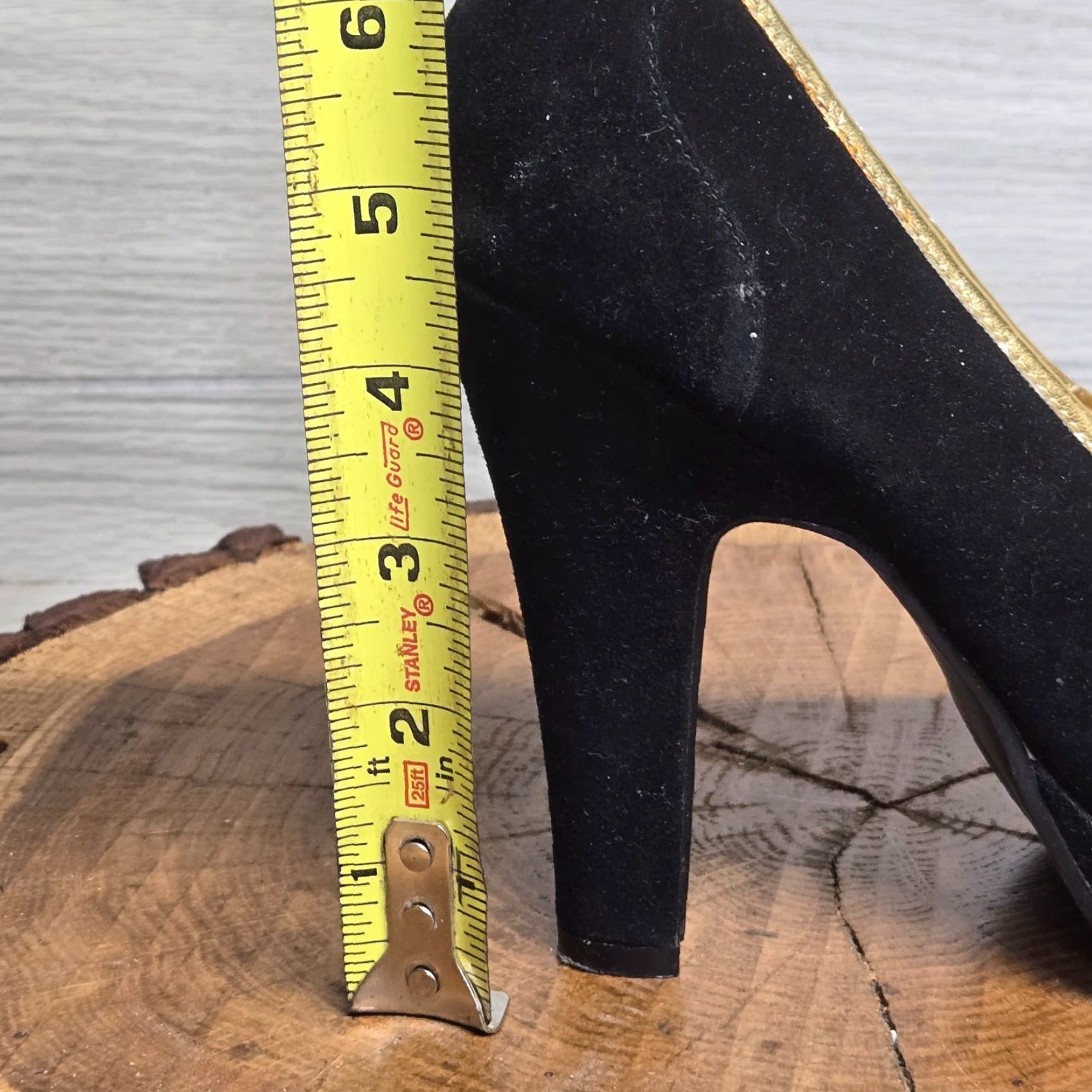 Vintage Colin Stuart Black Suede Gold Heel Round Toe Adult Women's Size 7 Shoes Size US 7 / IT 37 - 7 Thumbnail