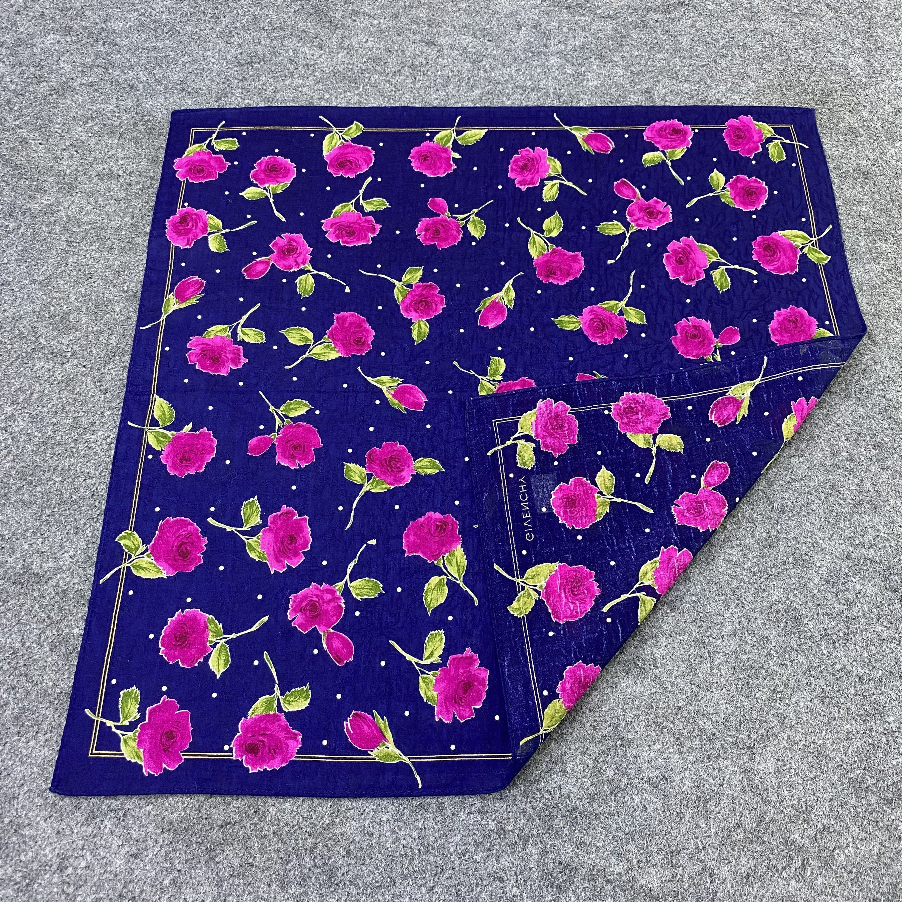 Givenchy Givenchy Handkerchief Neckerchief Bandana-B2014 Size ONE SIZE - 5 Thumbnail