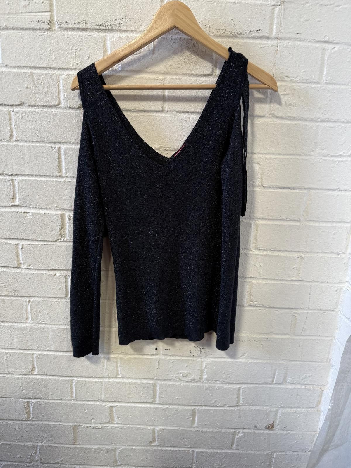 Joe Browns Black Long Sleeve V-Neck Knit Top with Shoulder Tie Detail Size M / US 6-8 / IT 42-44 - 1 Thumbnail