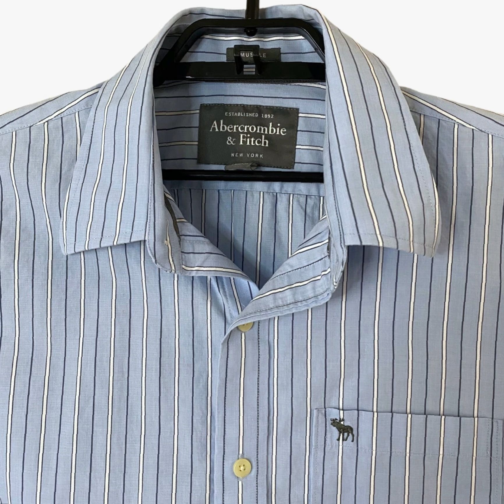 Abercrombie & Fitch Abercrombie & Fitch Striped Dress Shirt Blue Button-Up Long-Sleeve Men's XL"} Size 46R - 5 Thumbnail