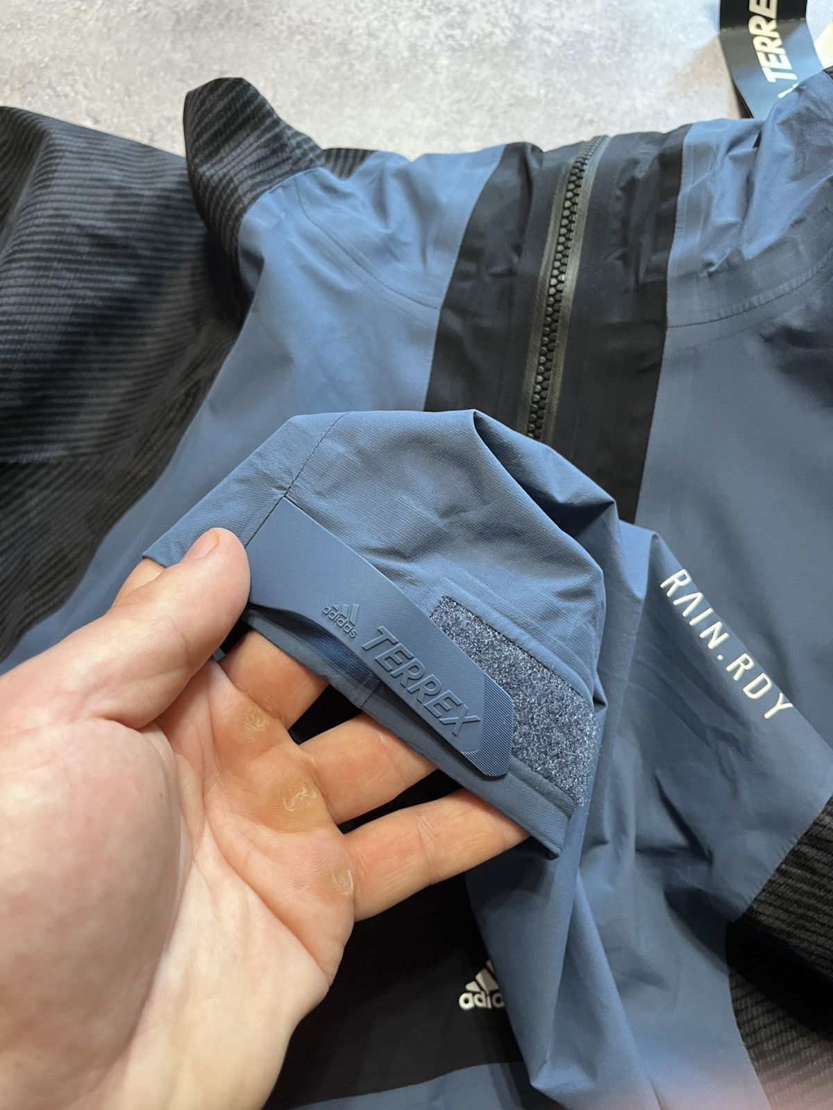 Adidas adidas Terrex TRK Primeknit Anorak Jacket Men’s HU1829 Size US M / EU 48-50 / 2 - 5 Thumbnail