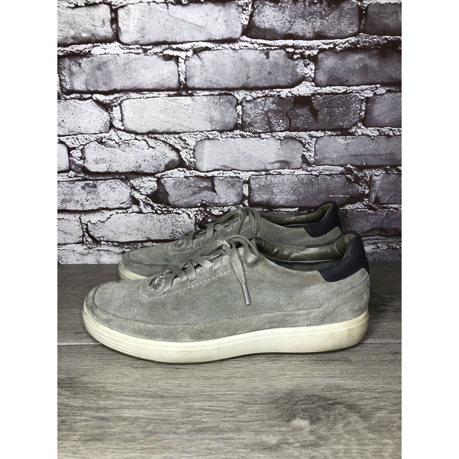 Ecco ECCO Grey Suede Leather Lace Up Comfort Casual Sneakers Shoe Size US 10 / EU 43 - 10 Thumbnail