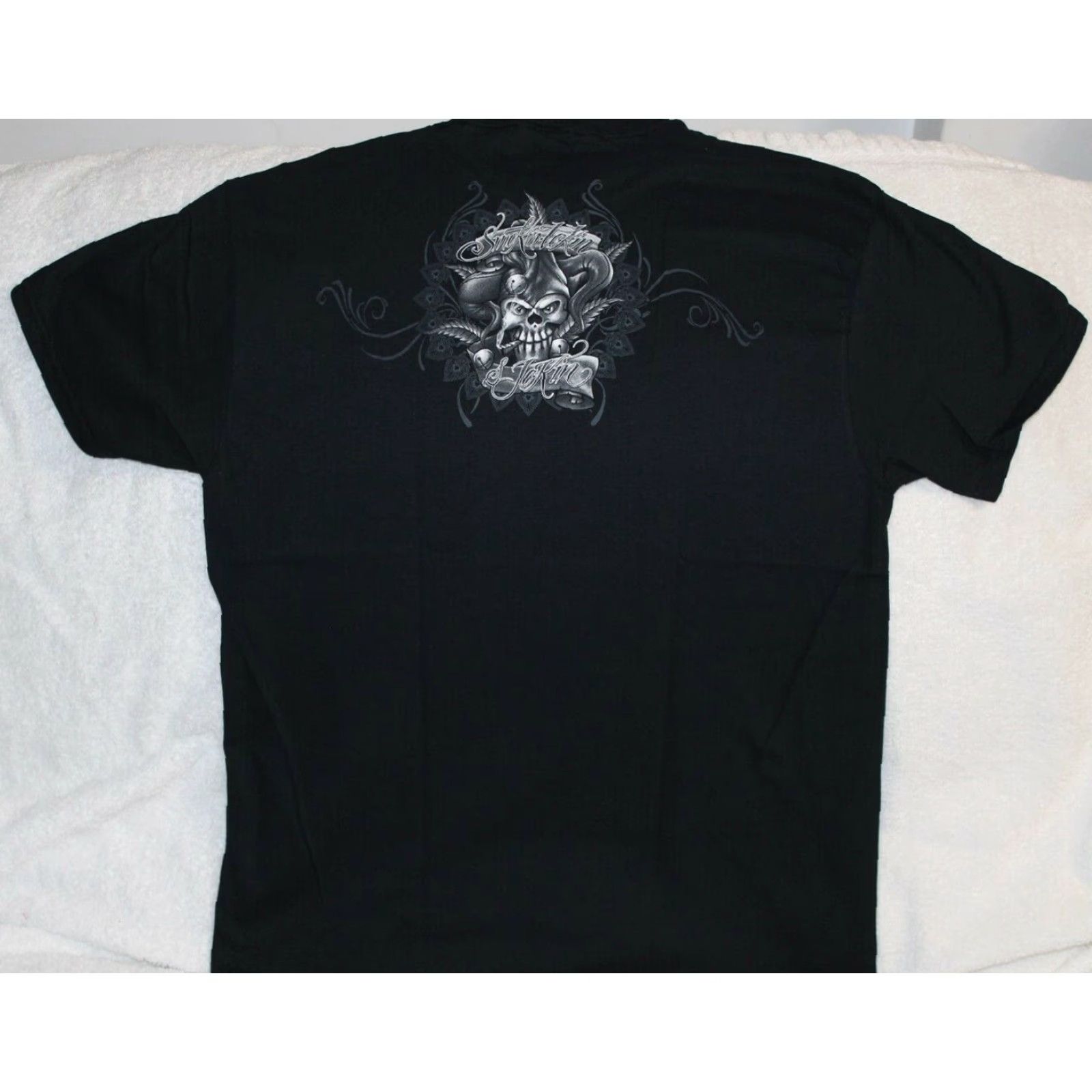 Vintage JOKER MARIJUANA LEAF Graphic T-Shirt Black Adult Large Mens Size US L / EU 52-54 / 3 - 3 Thumbnail