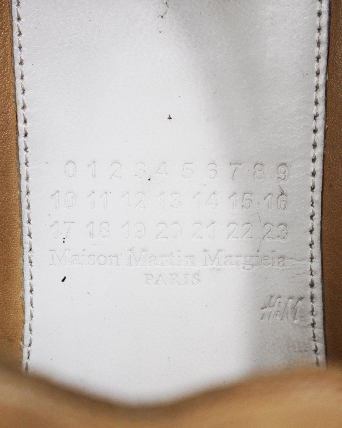 H&M × Maison Margiela RE-EDITION AW2005-2006 MAISON MARGIELA X H&M TAN LEATHER Size US 8 / EU 41 - 8 Thumbnail