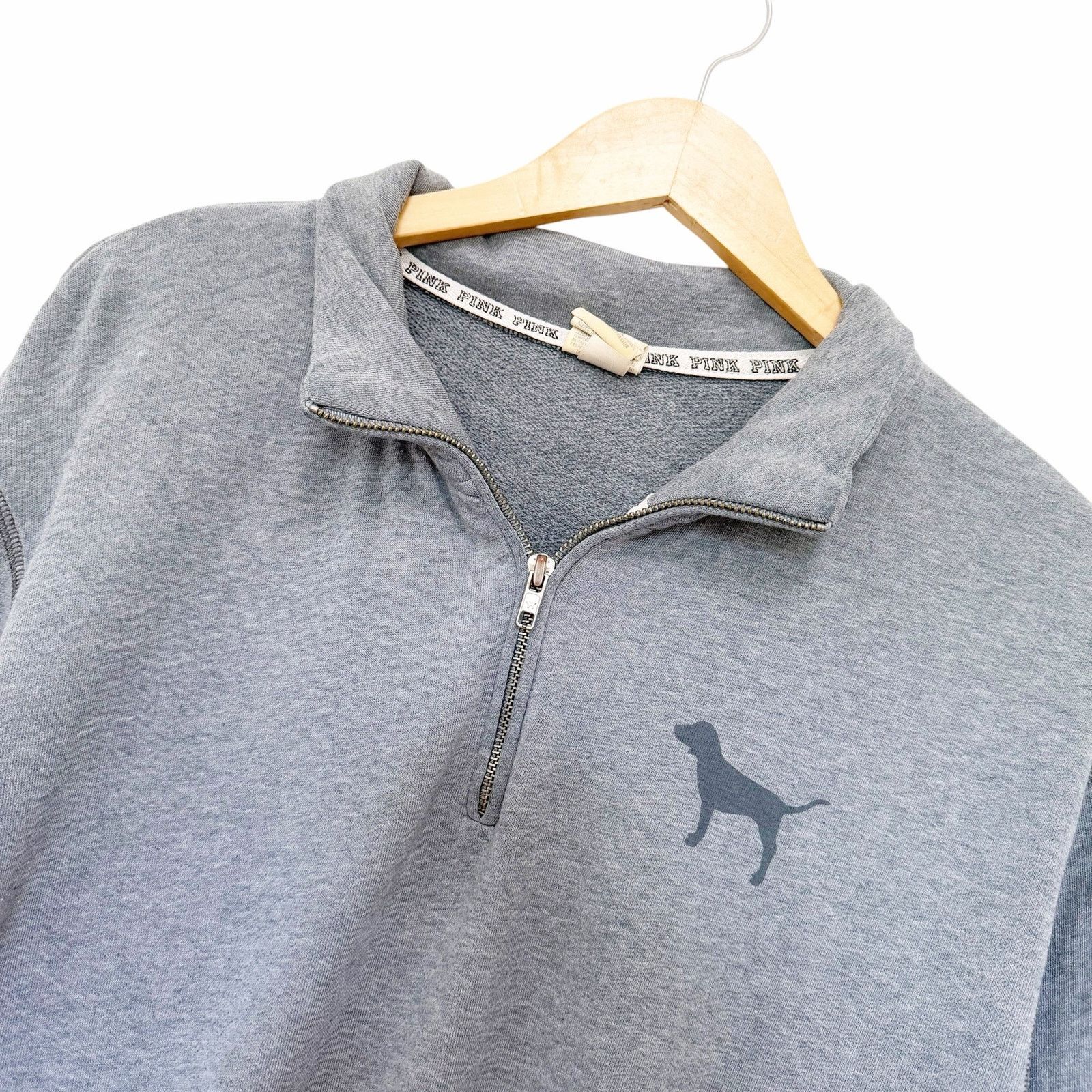 Victoria's Secret Victoria's Secret PINK Gray Quarter Zip Sweatshirt Sz S Size S / US 4 / IT 40 - 2 Thumbnail