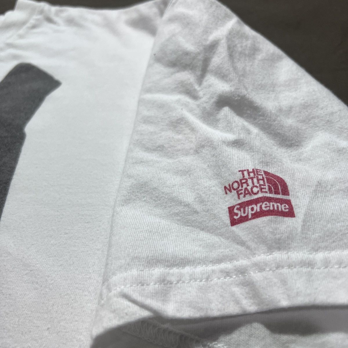 Supreme Supreme x The North Face RTG Tee L Size US L / EU 52-54 / 3 - 4 Thumbnail
