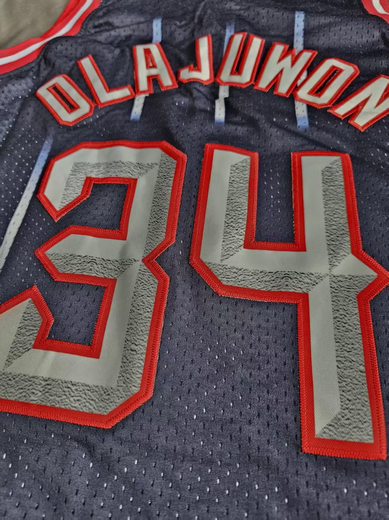 NBA #34 Hakeem Olajuwon Jersey Houston Rockets 1996 97 Size US XXL / EU 58 / 5 - 3 Thumbnail