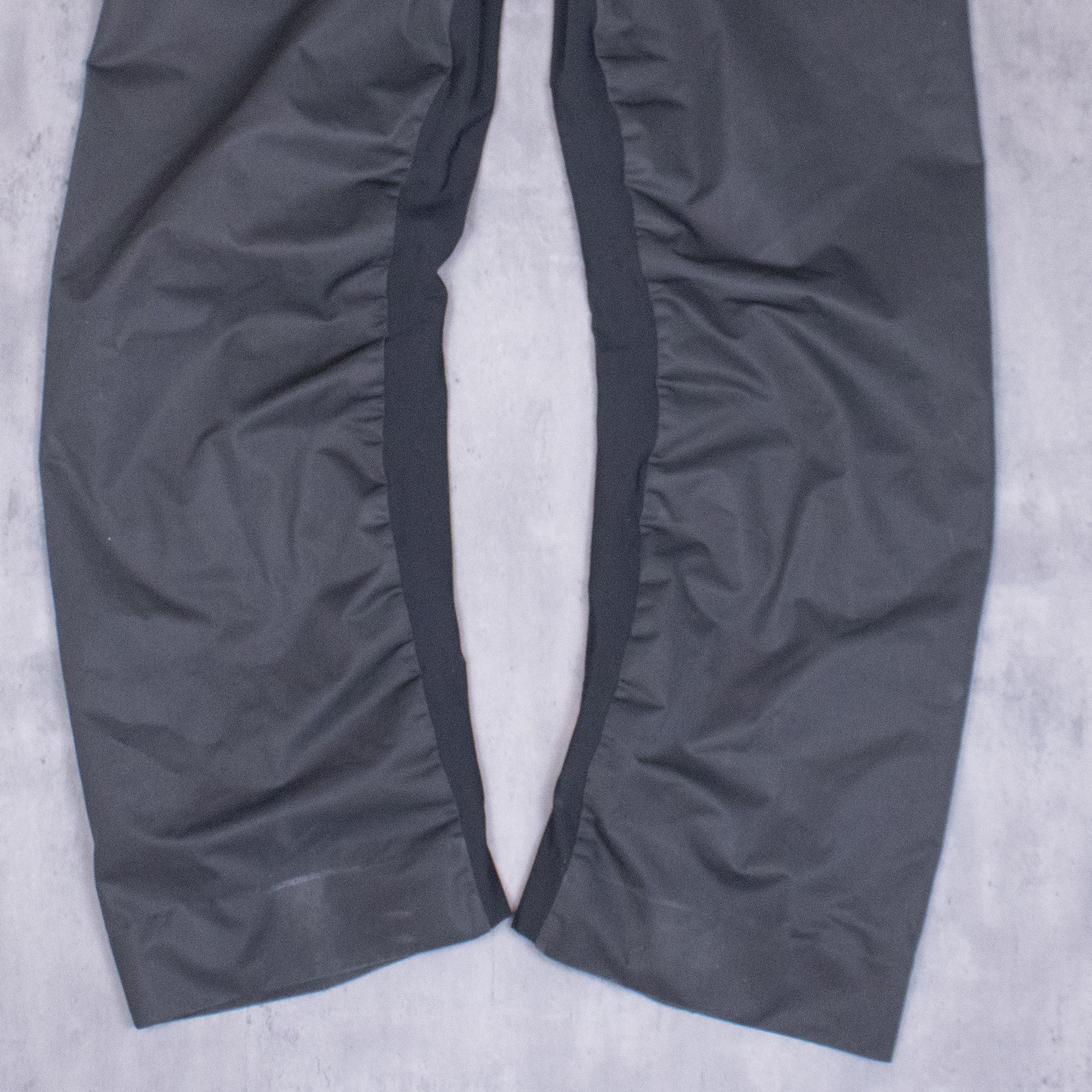 Ccm × Vintage Vintage 1990's CCM Hockey Wide Legged Baggy Fit Black Pant's Size US 36 / EU 52 - 15 Thumbnail