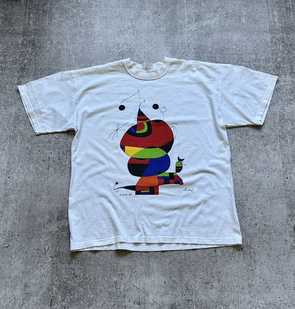 Japanese Brand × Vintage 2000 Joan Miro Surrealism Succ. Crew Neck Tee Size US XL / EU 56 / 4 - 1 Thumbnail