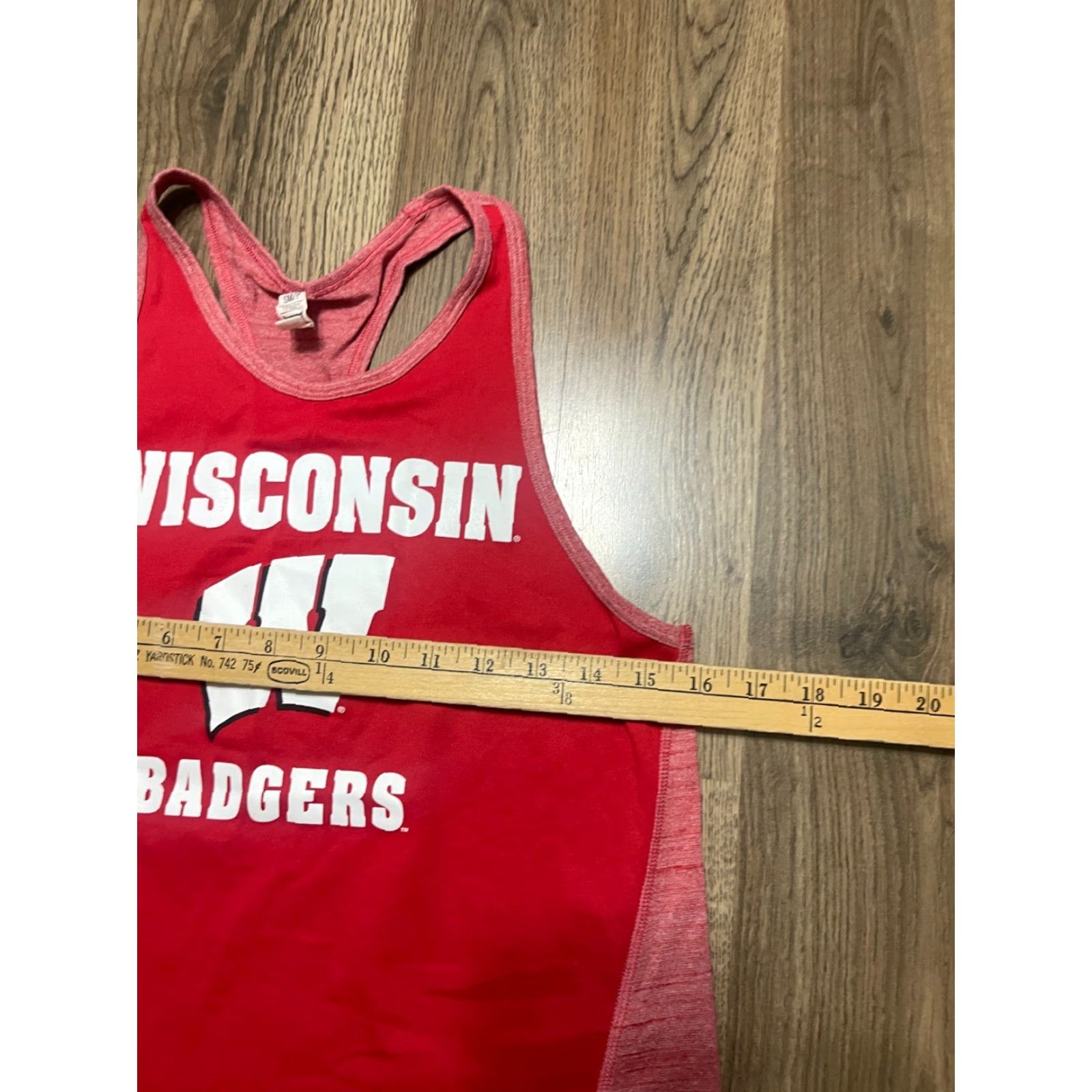Under Armour Under Armour Tank Top Women S Red Wisconsin Badgers Tank Shirt Casual Breathable Cotton Short Sleeve Pullover Regular Size Small- Size S / US 4 / IT 40 - 5 Thumbnail