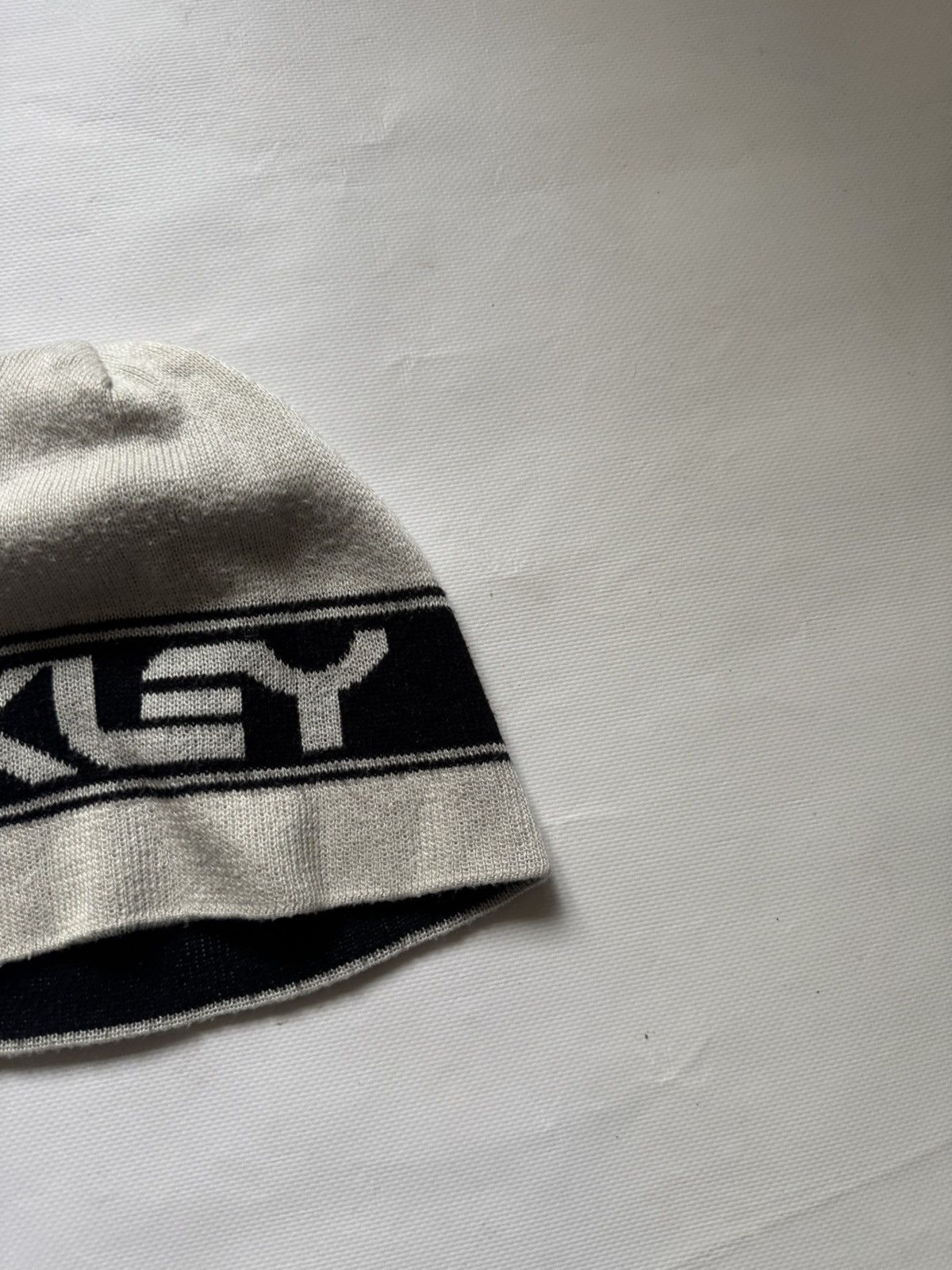 Oakley Vintage Oakley Big Logo Beanie Y2K Cyber Gorpcore REVERSIBLE Size ONE SIZE - 4 Thumbnail