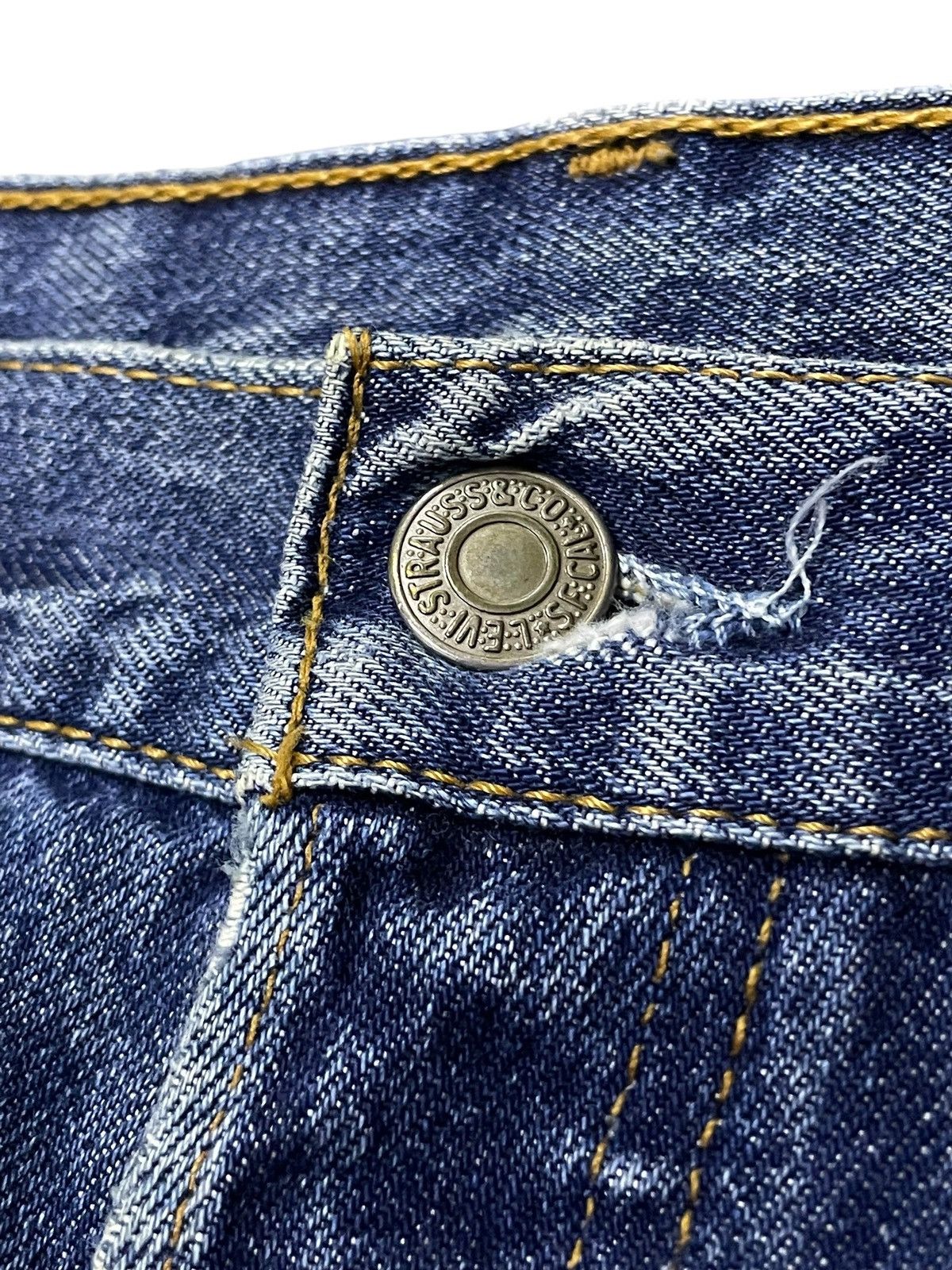 Levi's × Vintage Vintage Levis 501 90s Distressed Jeans Size US 30 / EU 46 - 11 Thumbnail