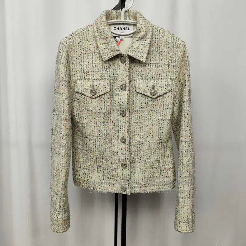 Chanel Chanel 24B tweed coat Size XS / US 0-2 / IT 36-38 - 1 Thumbnail