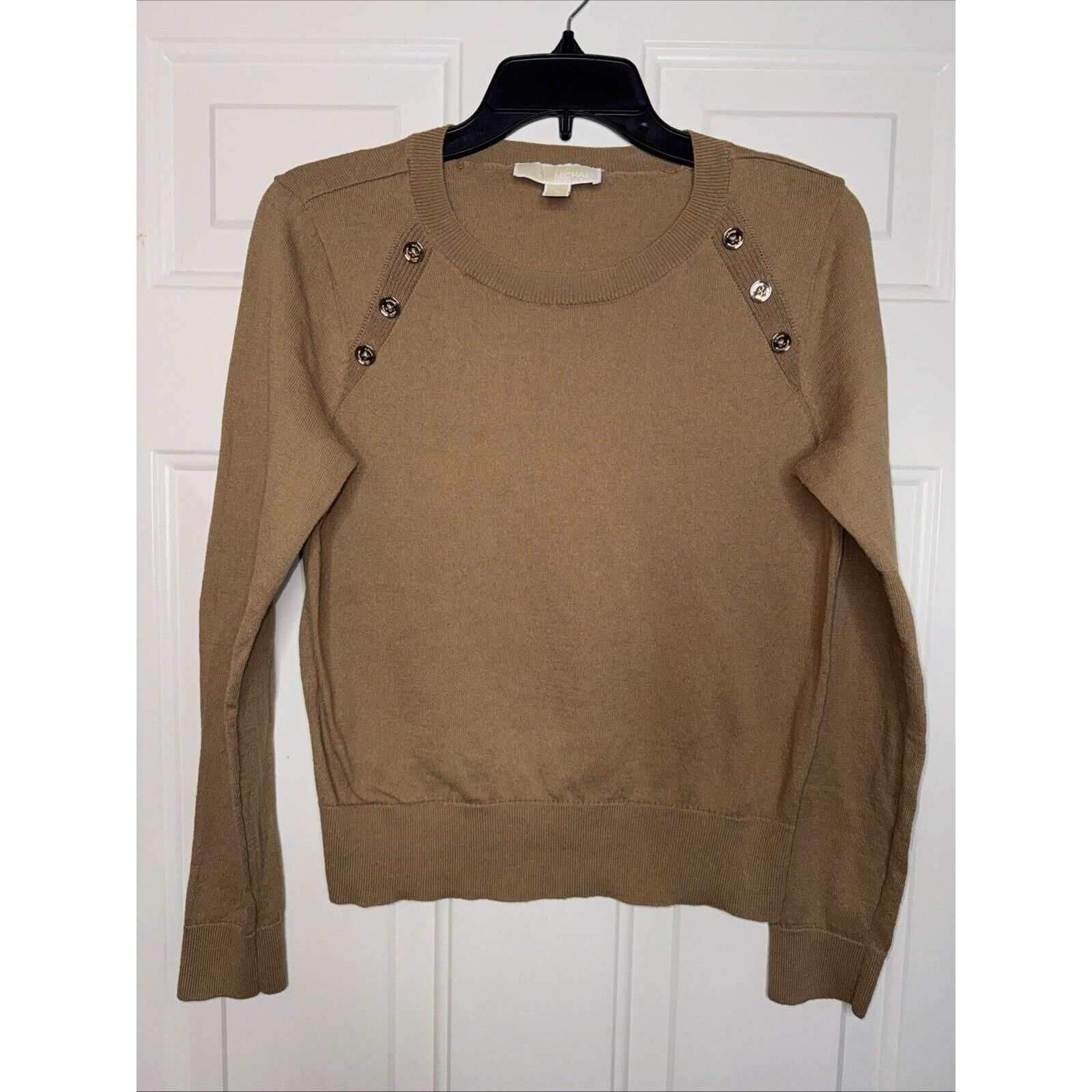 Michael Kors Michael Kors Sweater Womens Size Small Beige Raglan Shaker Size S / US 4 / IT 40 - 1 Thumbnail