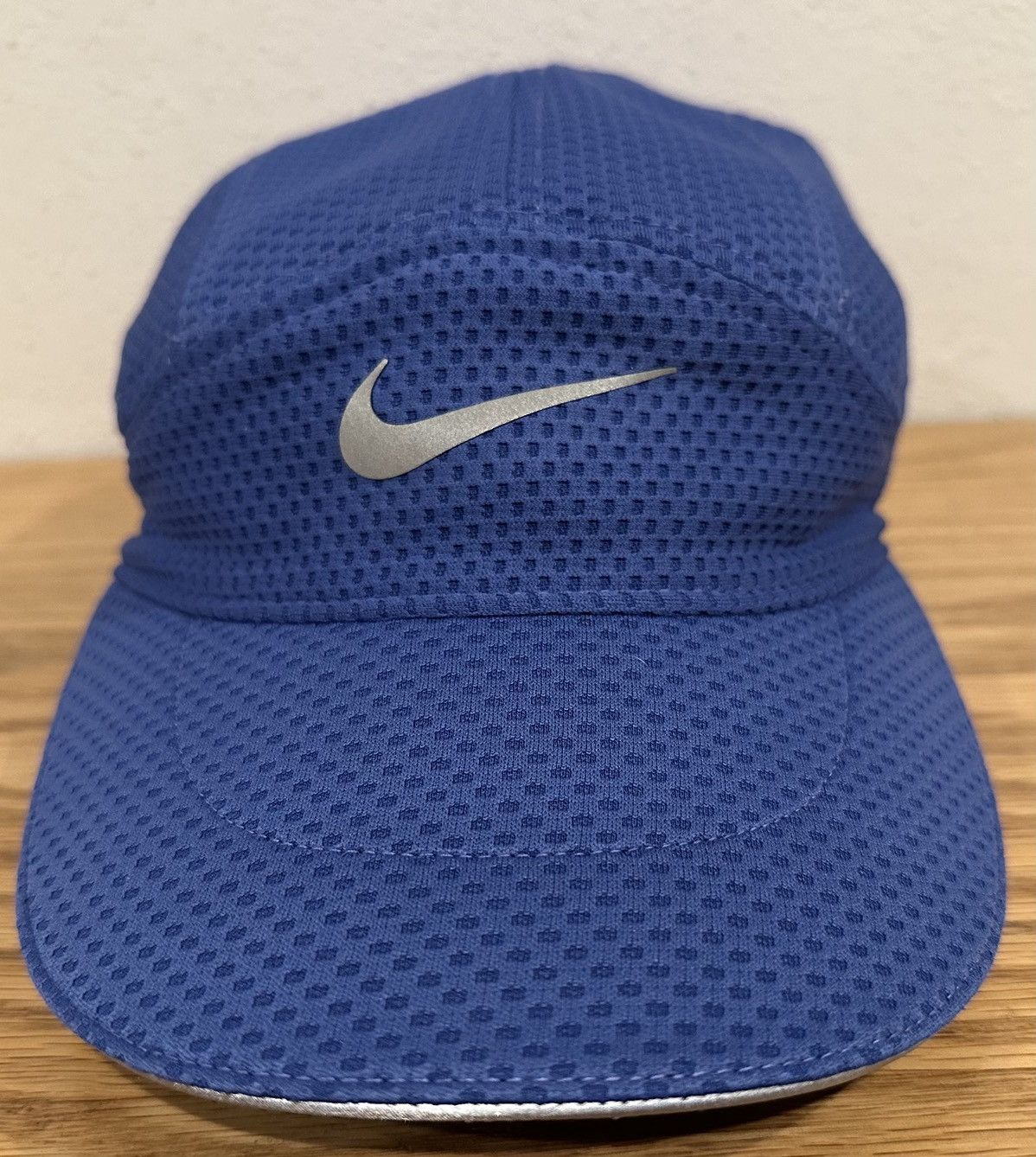 Nike Nike Tailwind 7 Panel Dri Fit Mesh Hat Size ONE SIZE - 2 Thumbnail